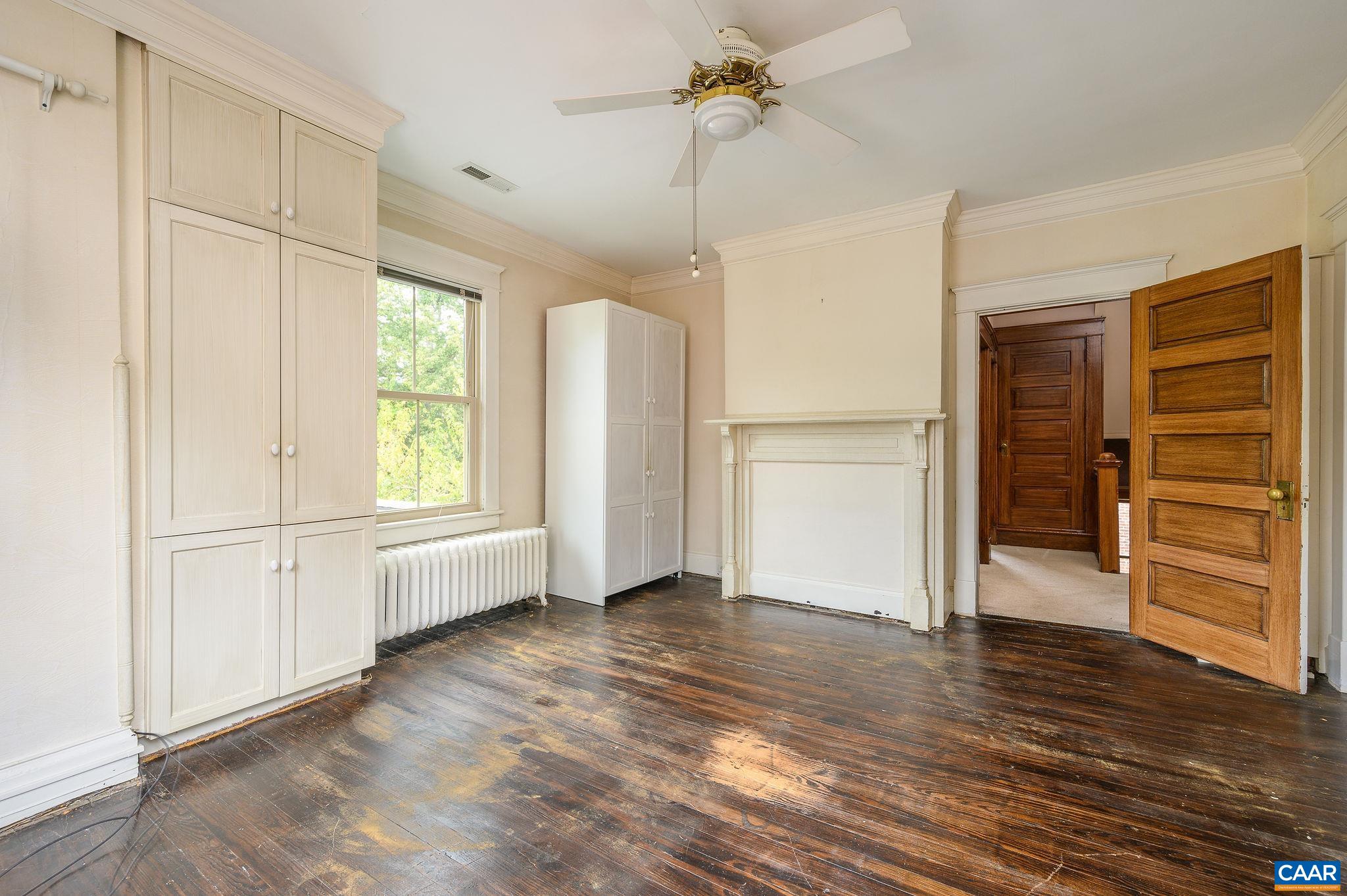 113 ALTAMONT CIR