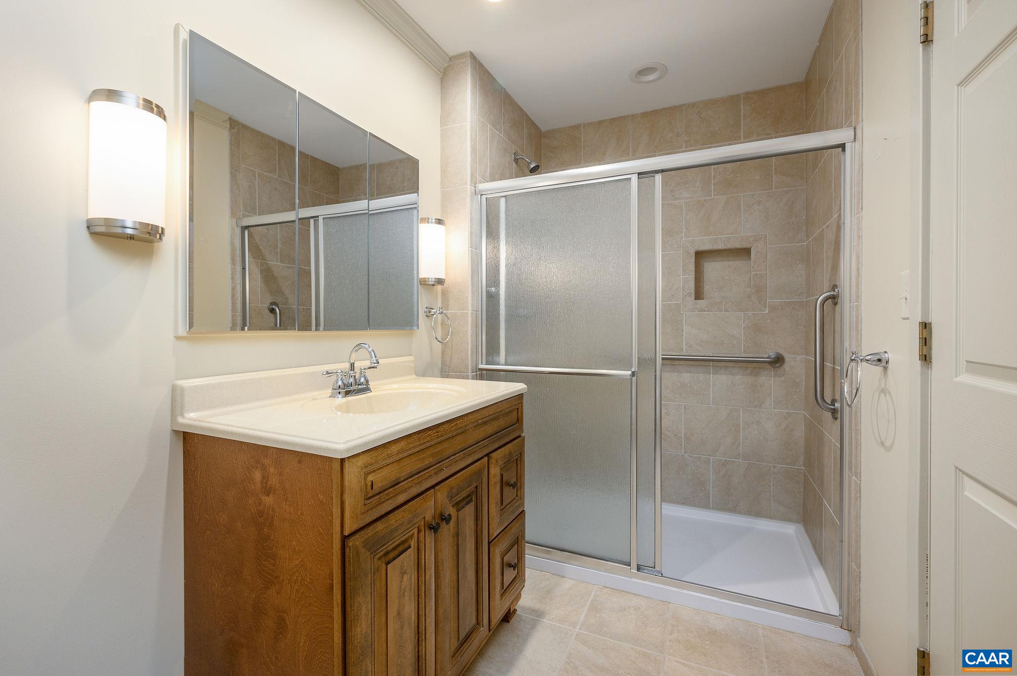 113 ALTAMONT CIR