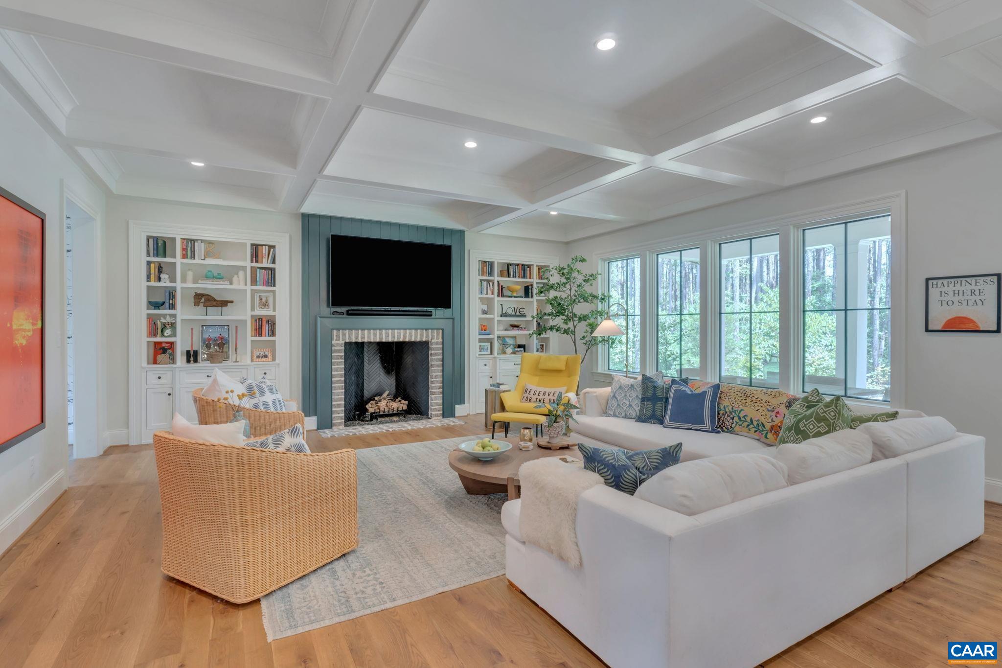 2884 PALMER DR