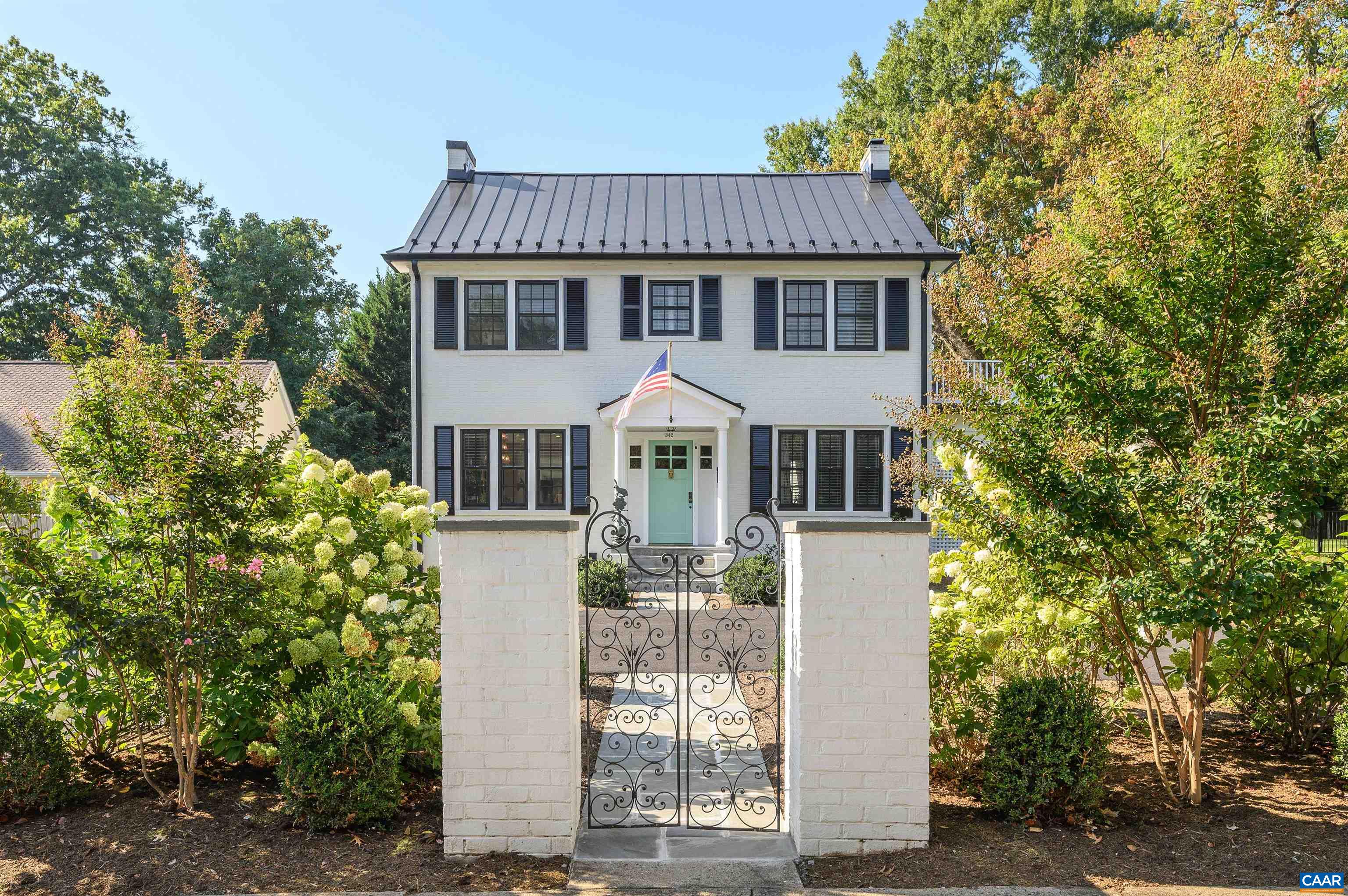 1942 Lewis Mountain Rd