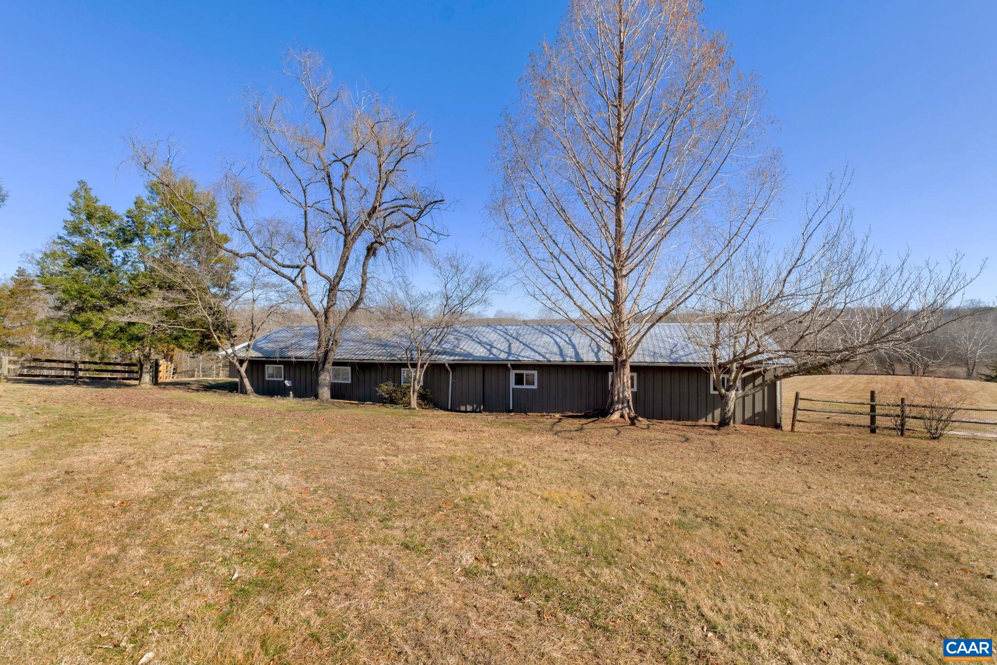 635 CLARKS TRACT