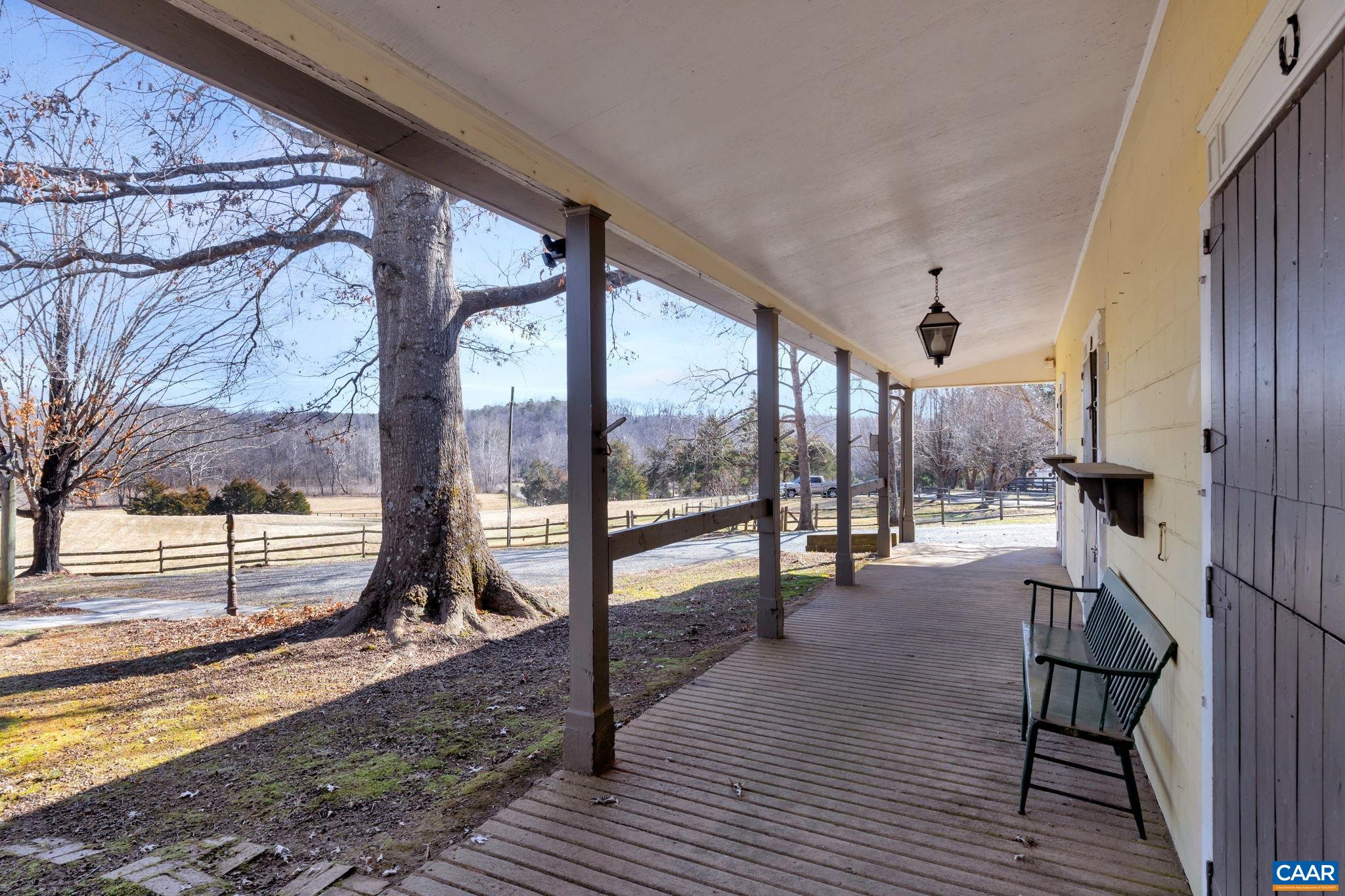 635 CLARKS TRACT