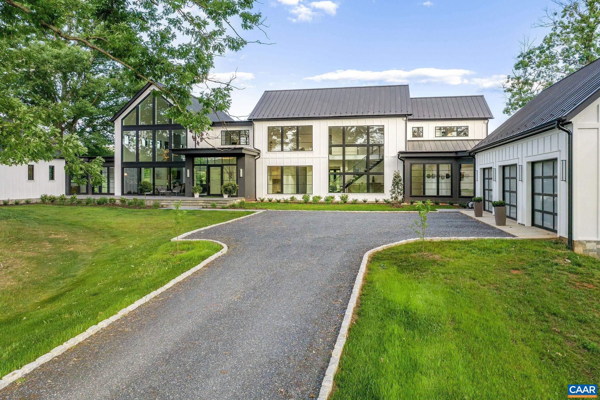 1414 WALDEMAR DR
