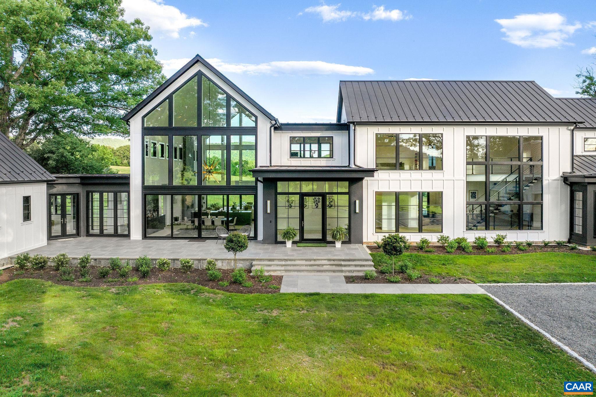1414 Waldemar Dr