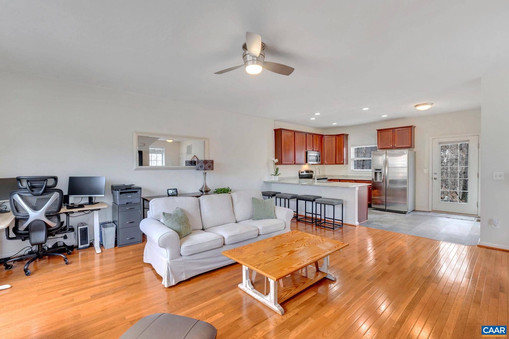 144 BROOKWOOD DR