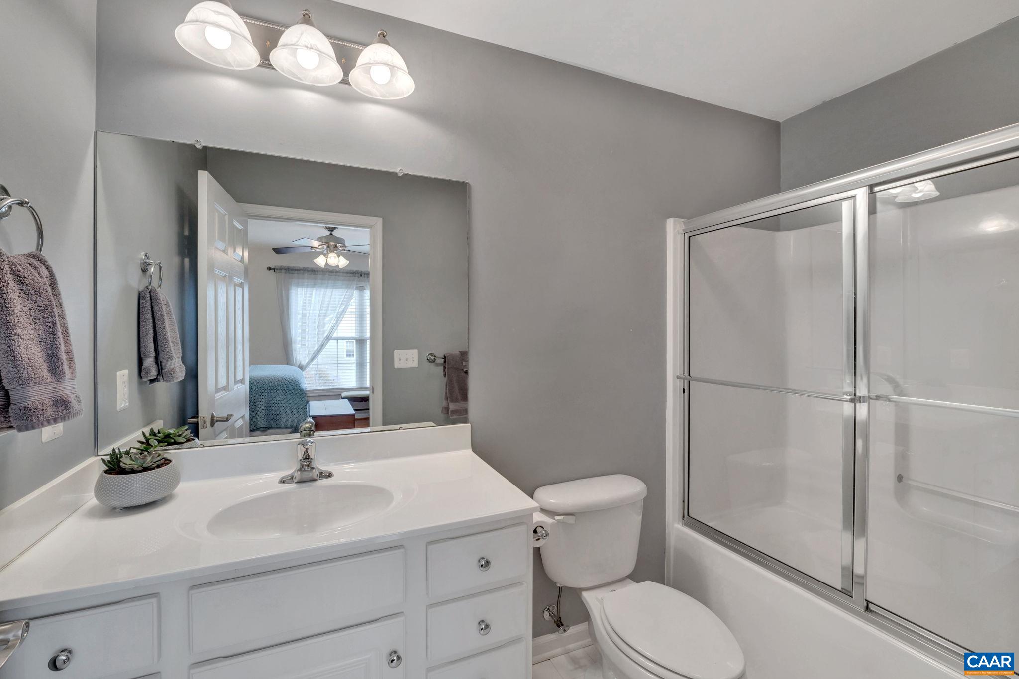 144 BROOKWOOD DR
