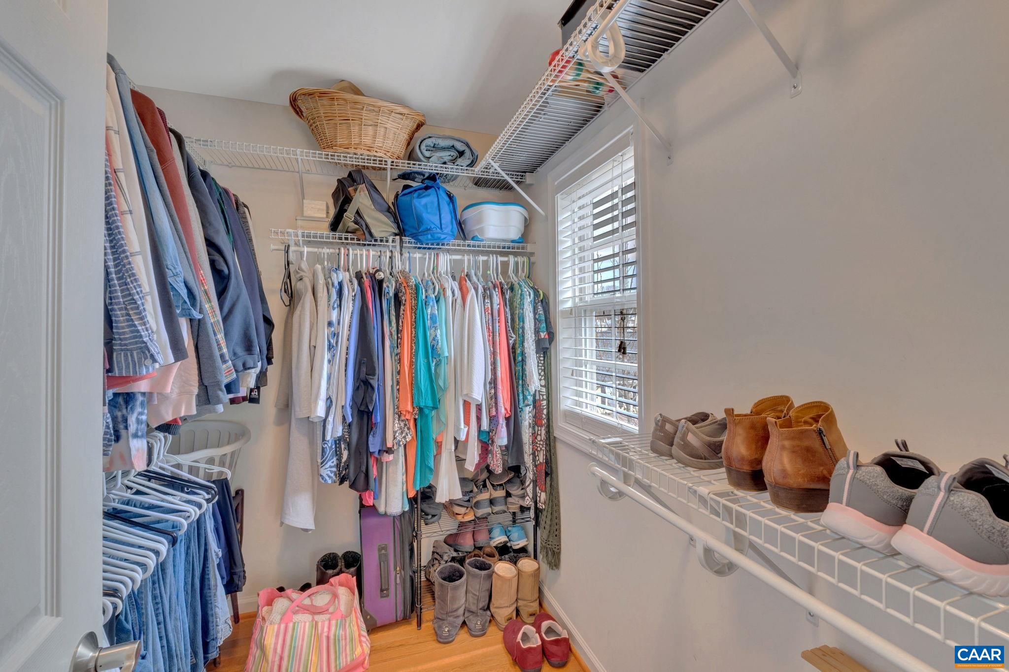 144 BROOKWOOD DR