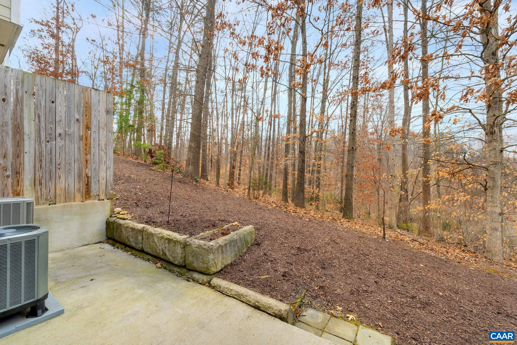 144 BROOKWOOD DR