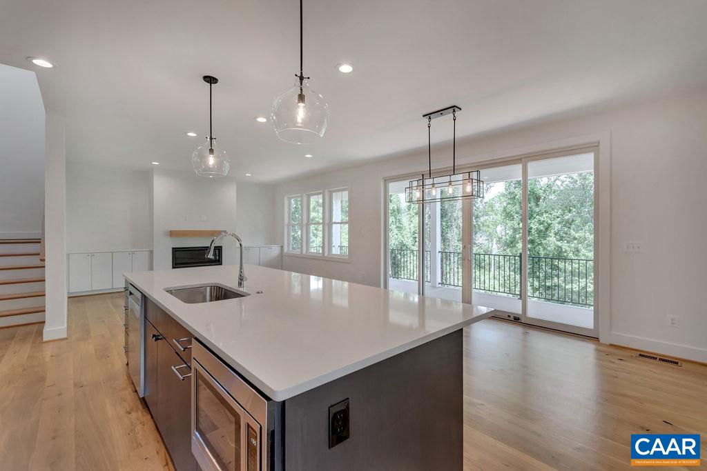 203 HARTMANS MILL RD