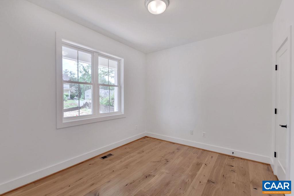 203 HARTMANS MILL RD