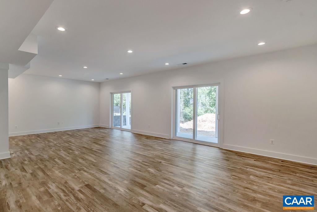 203 HARTMANS MILL RD