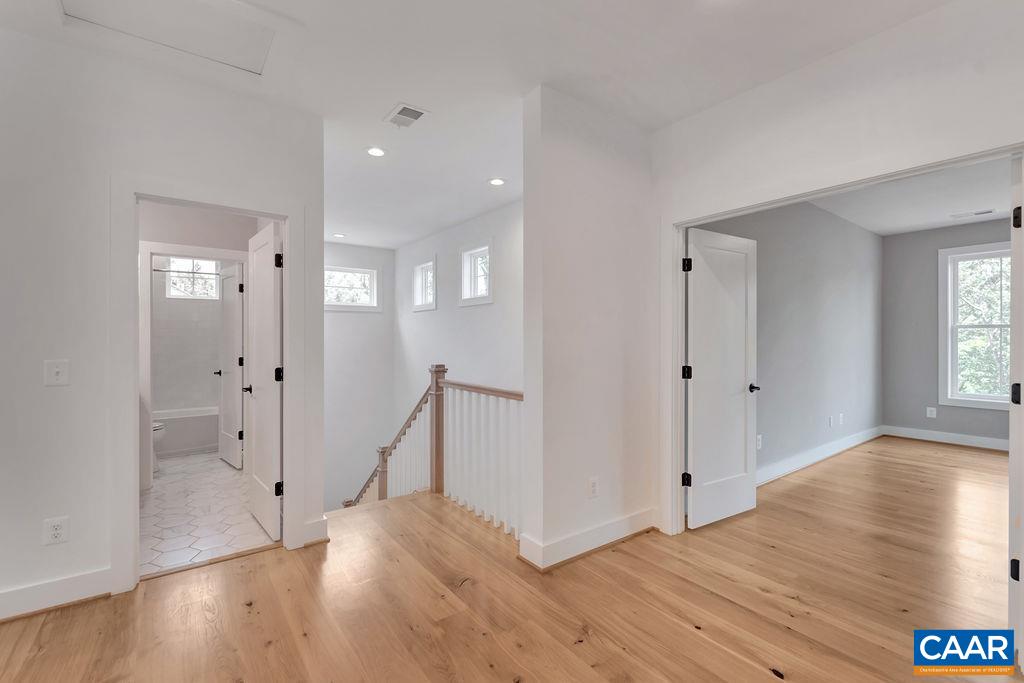 203 HARTMANS MILL RD