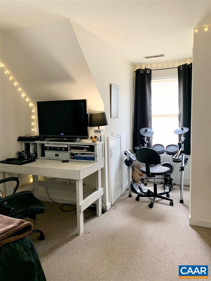 317 MONTEBELLO CIR Unit: B
