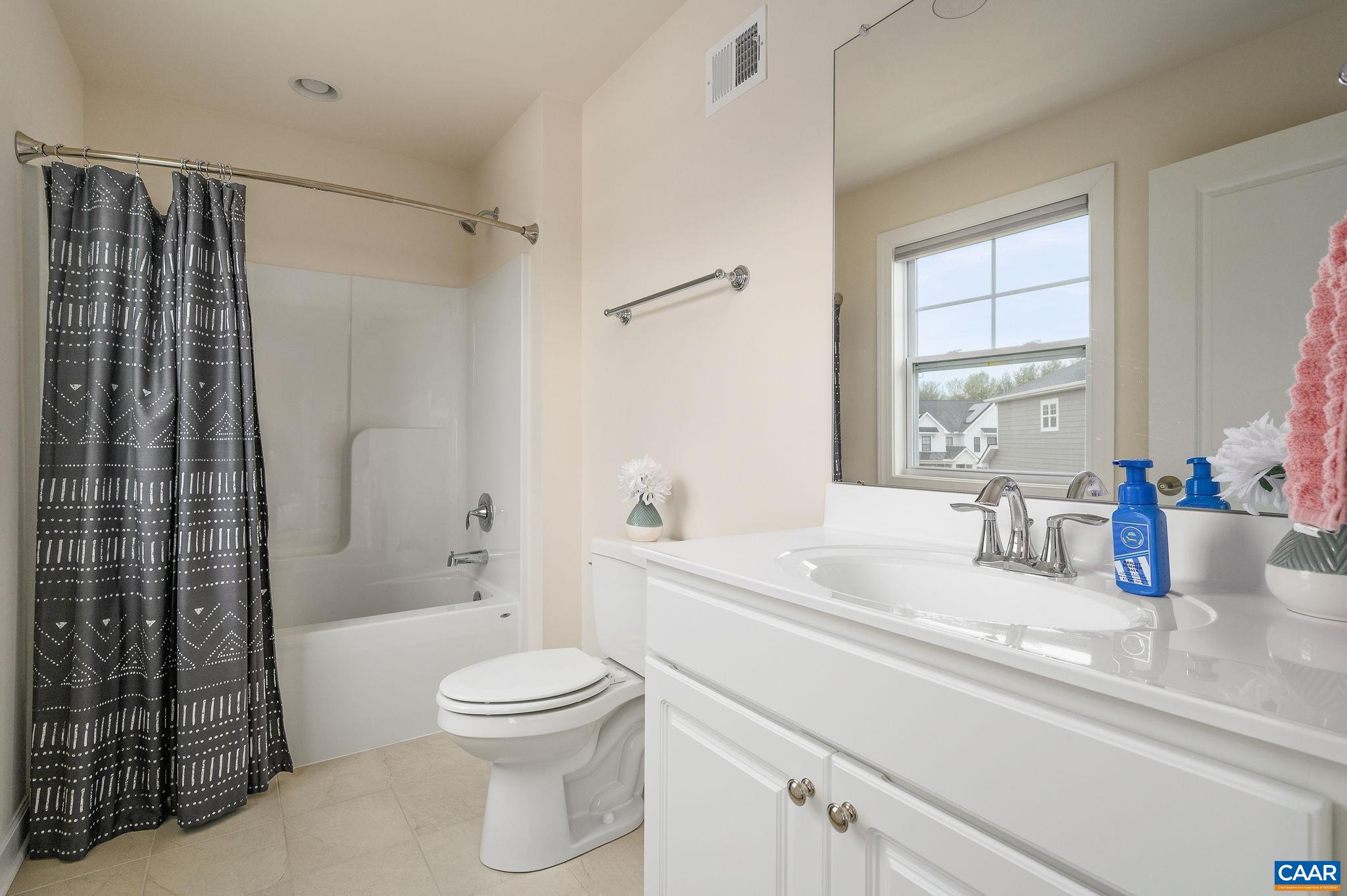 3214 THICKET RUN DR