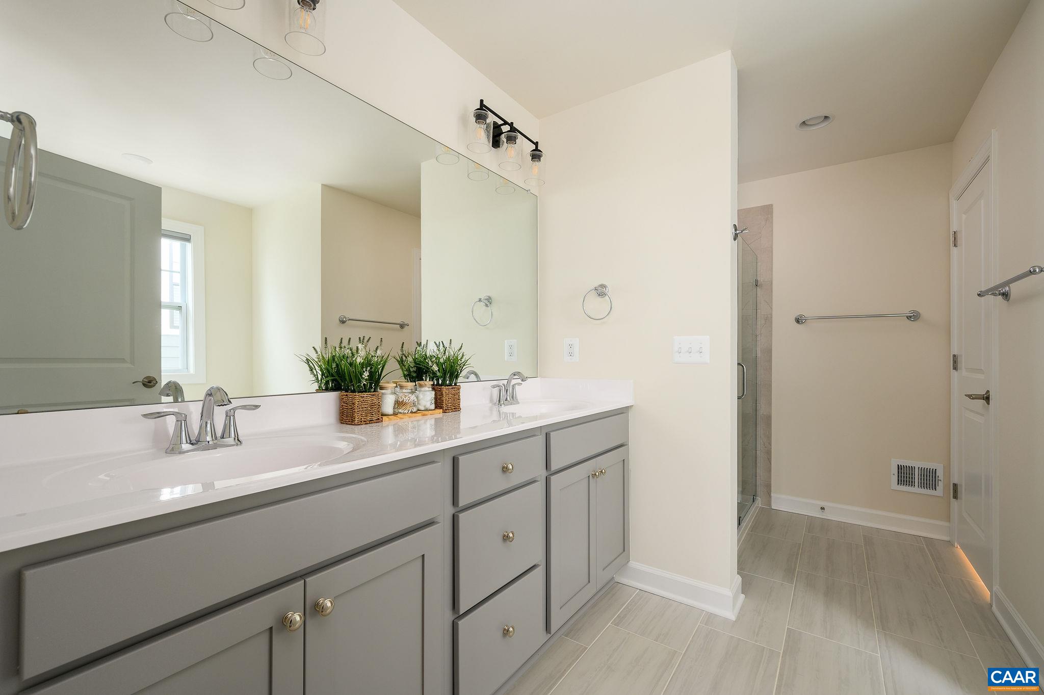 3214 THICKET RUN DR