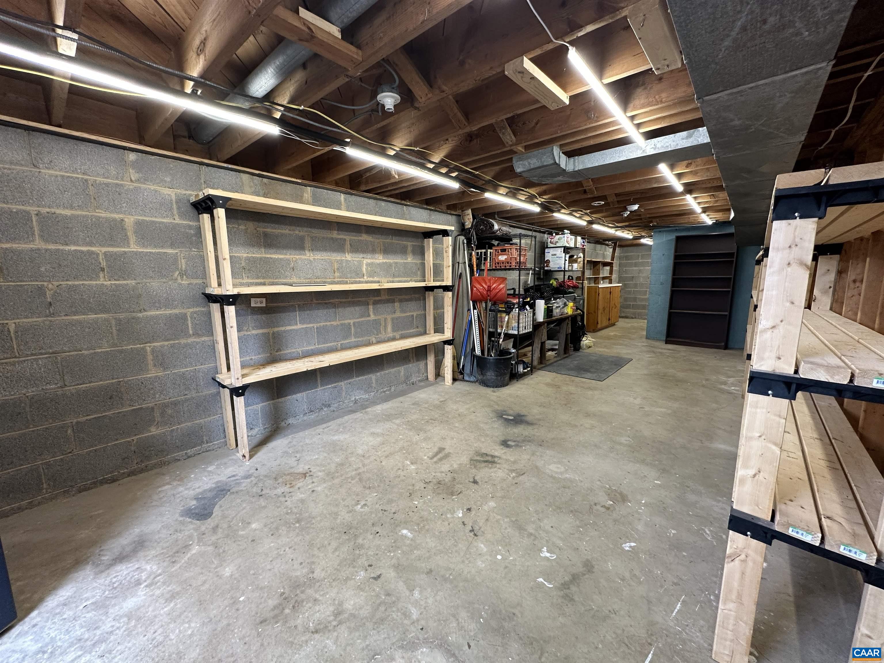 2607 WILLARD DR