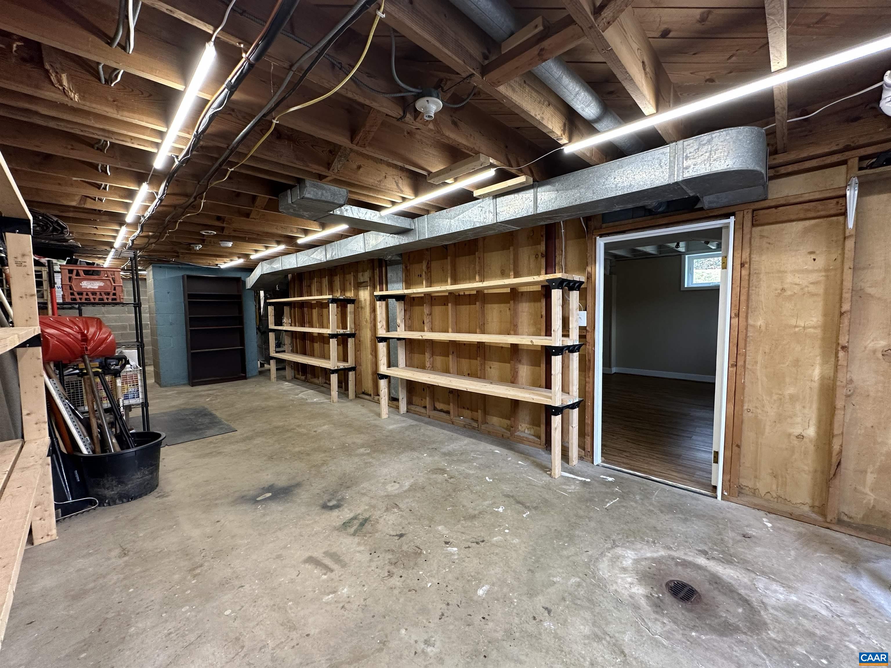 2607 WILLARD DR