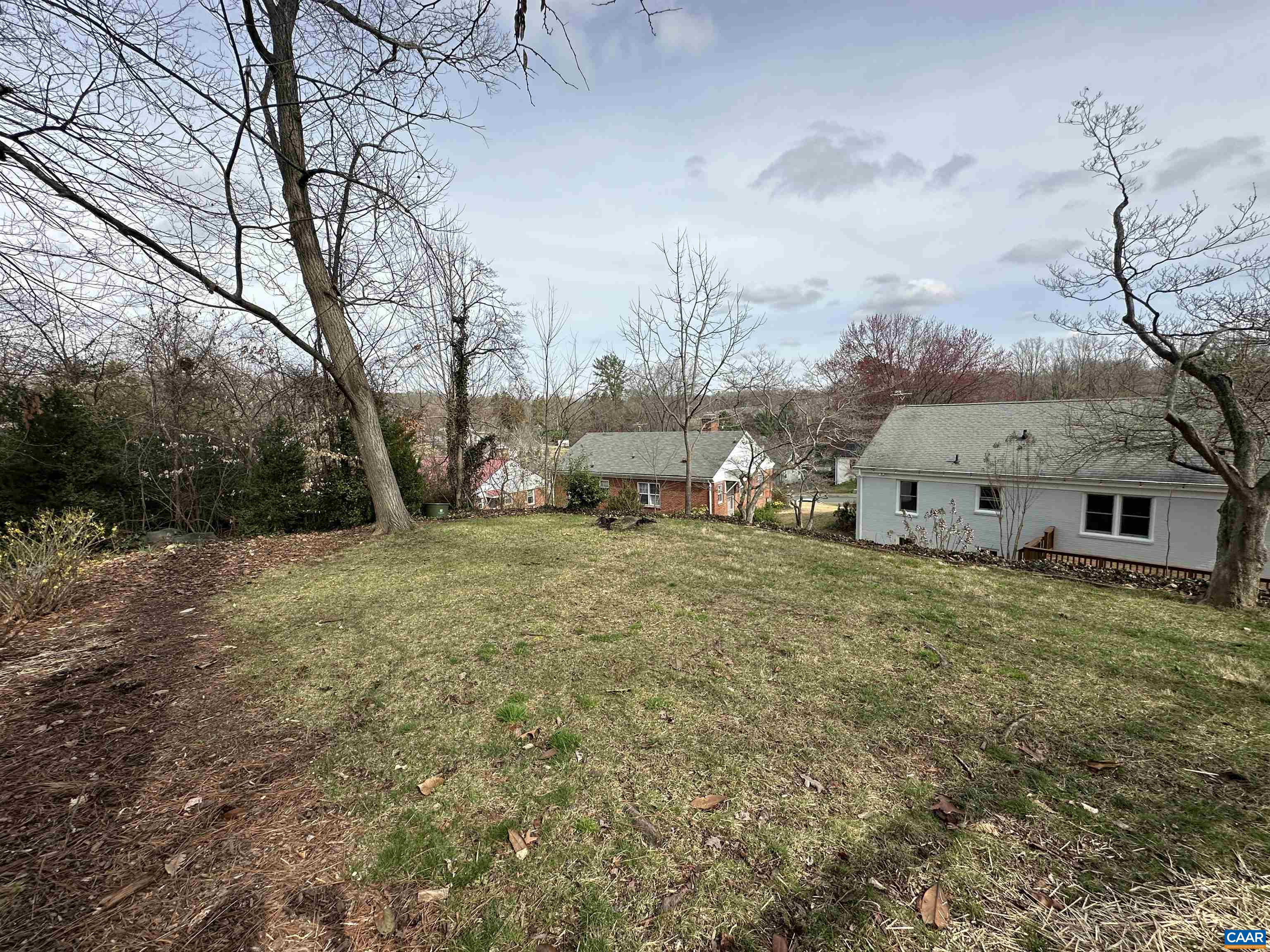 2607 WILLARD DR
