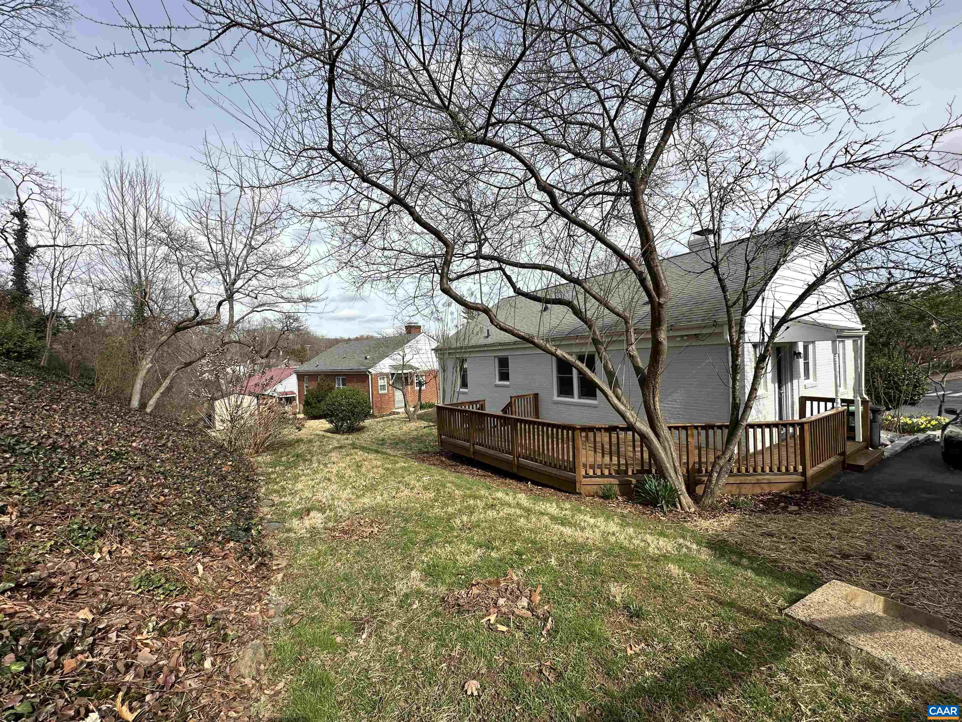2607 WILLARD DR