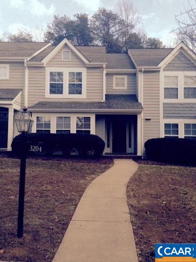 3204 GATEWAY CIR
