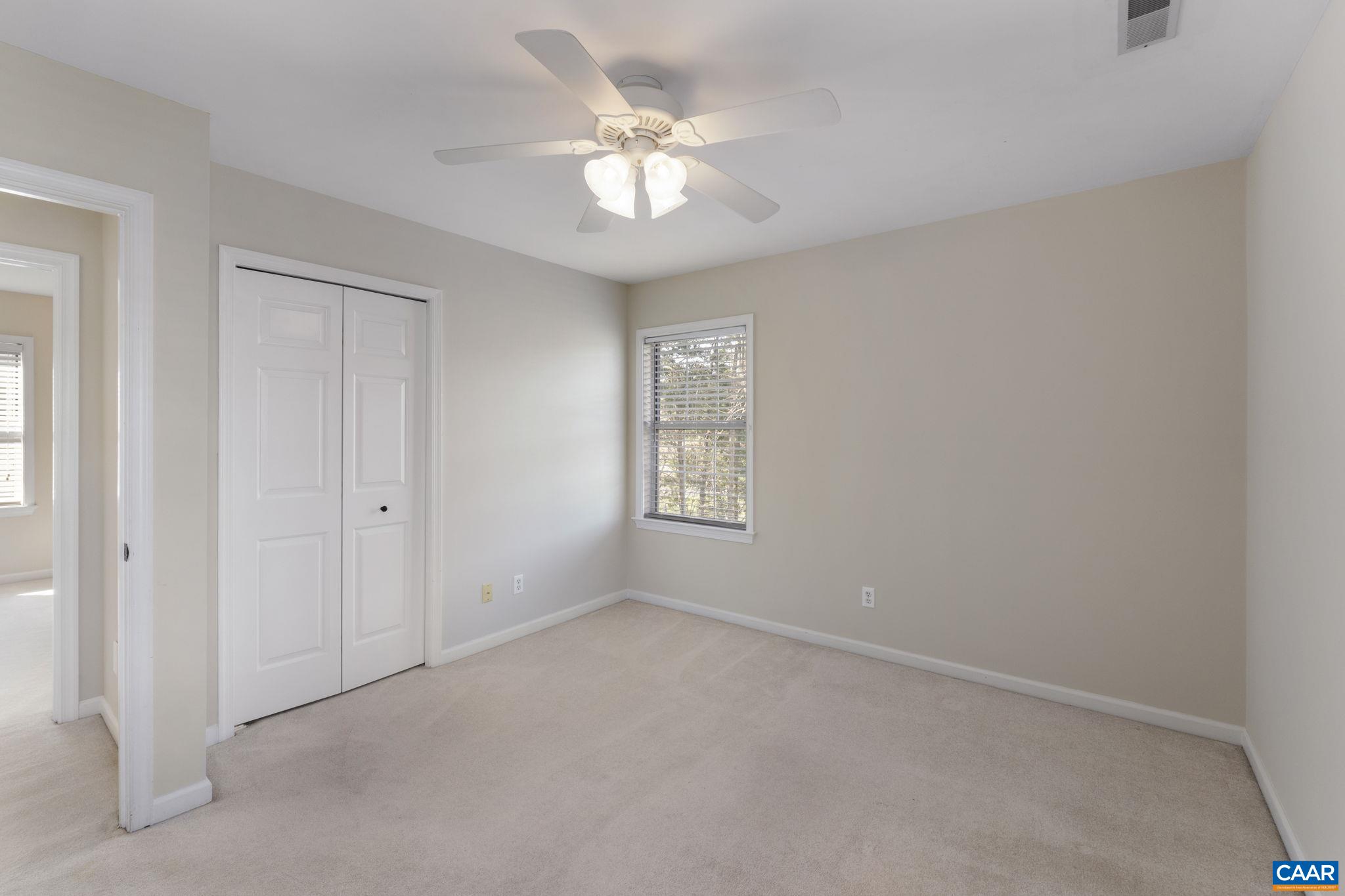 1048 Hayrake Ln