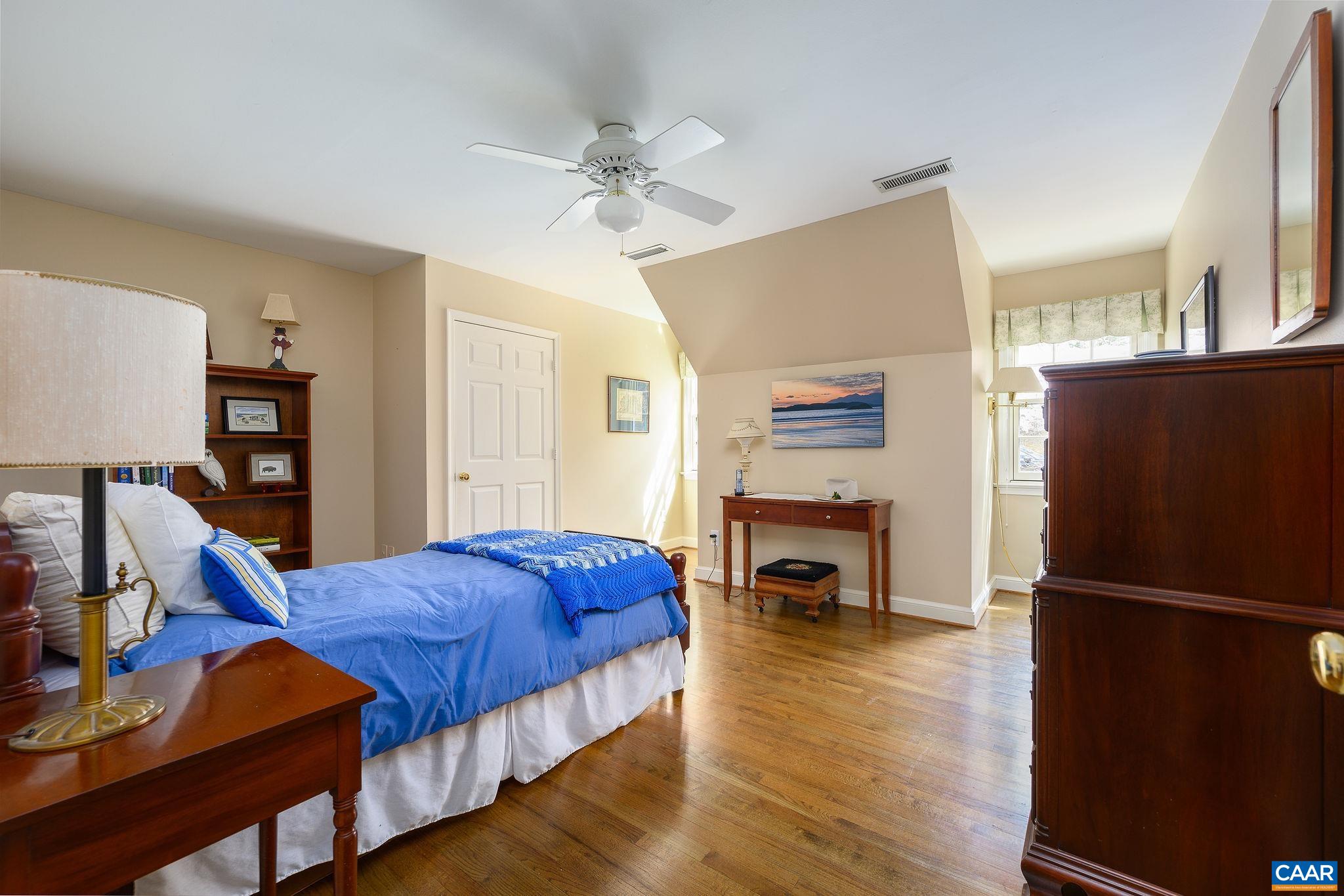 506 Wellington Pl