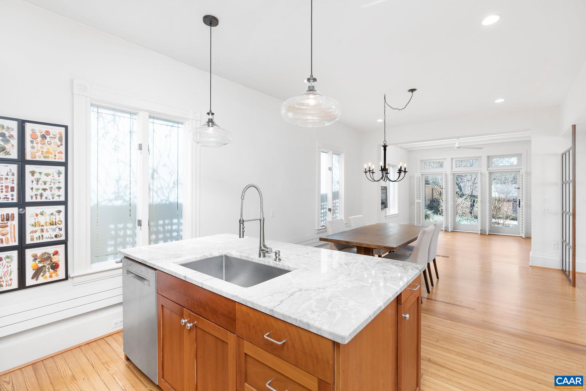 509 LEXINGTON AVE