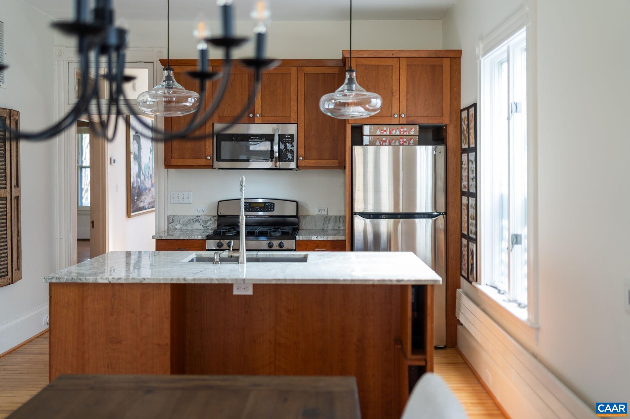 509 LEXINGTON AVE