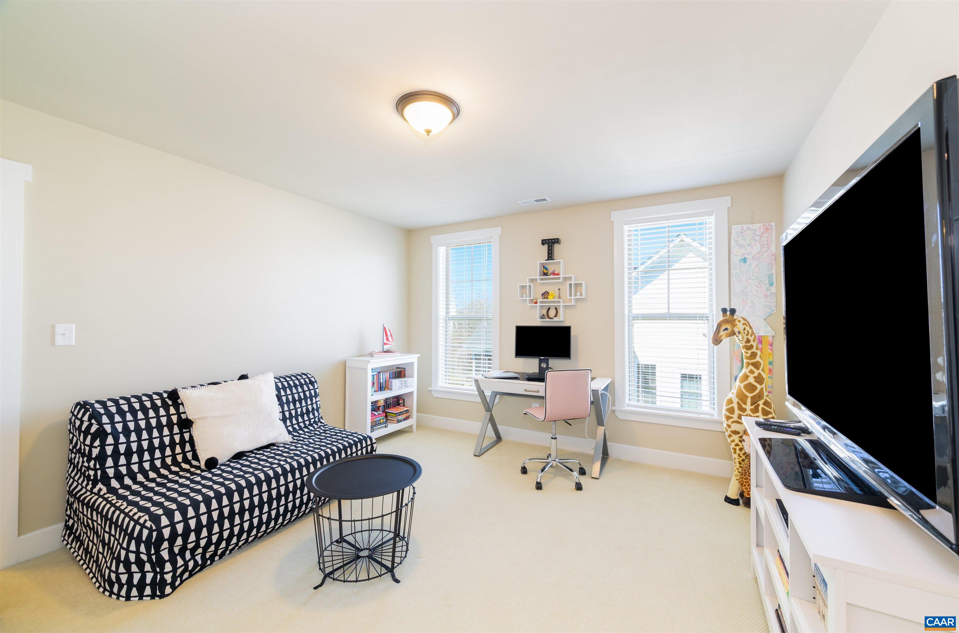 1705 HYLAND CREEK CIR