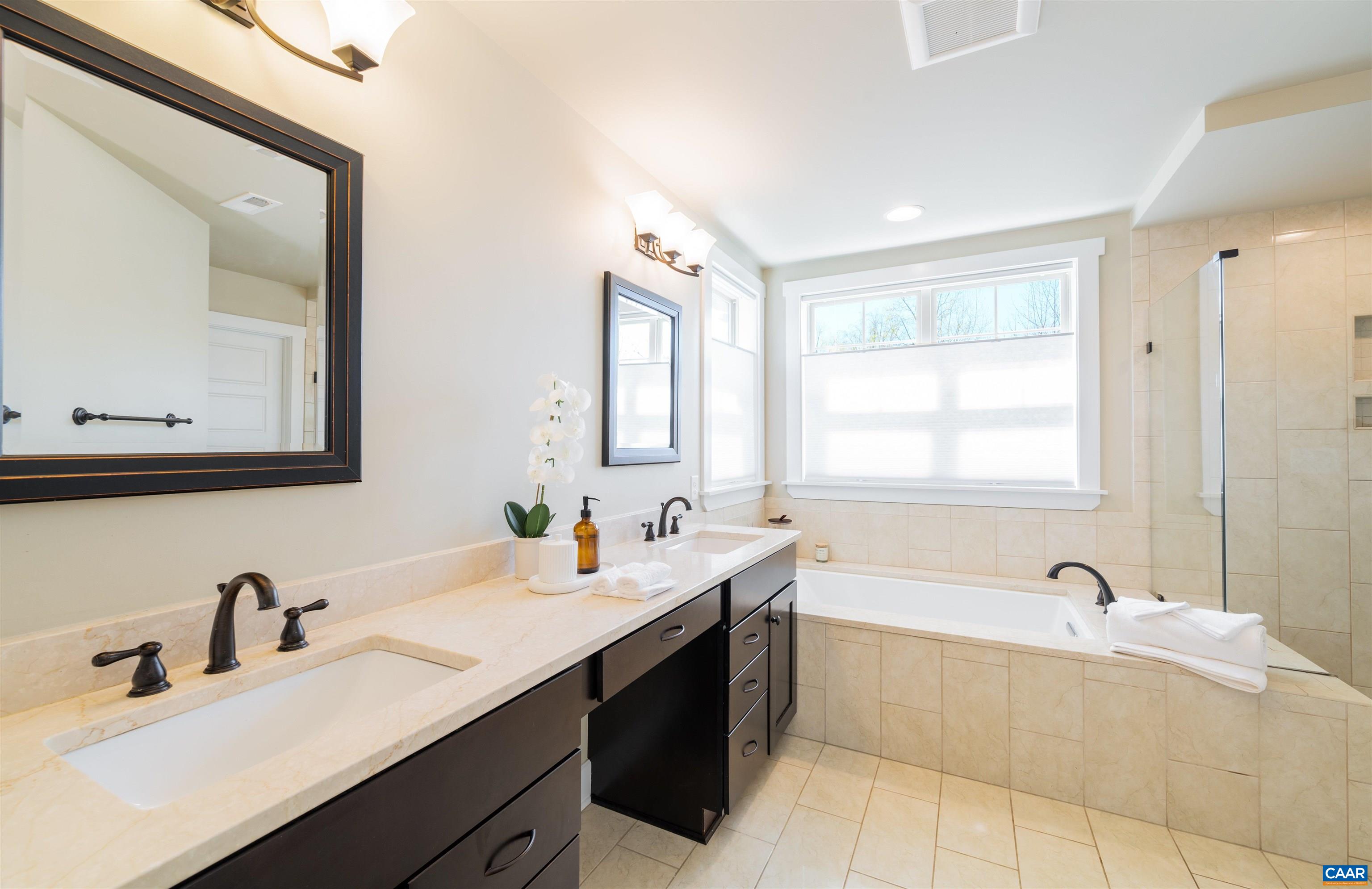 1705 HYLAND CREEK CIR
