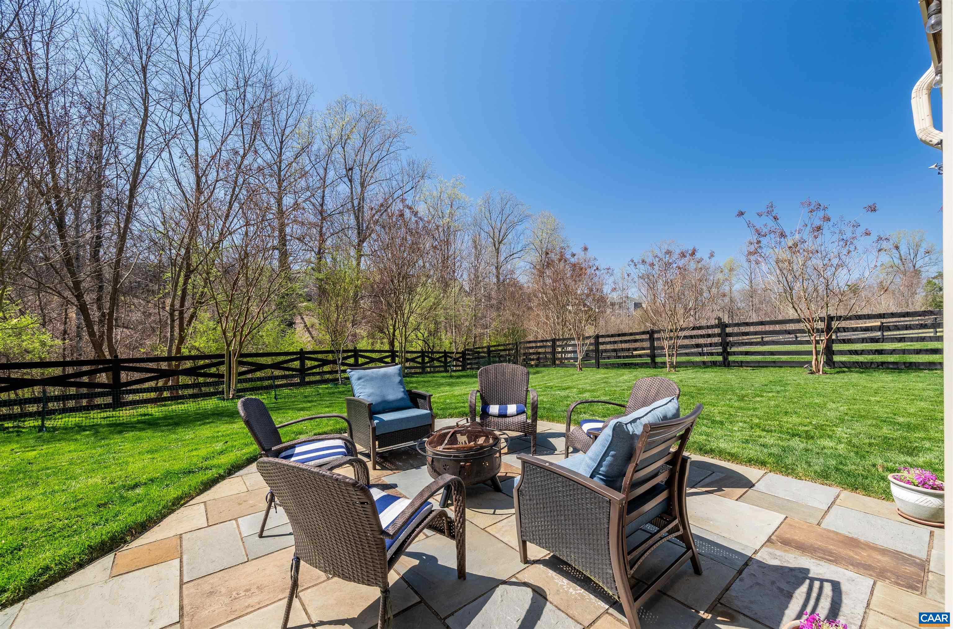1705 HYLAND CREEK CIR