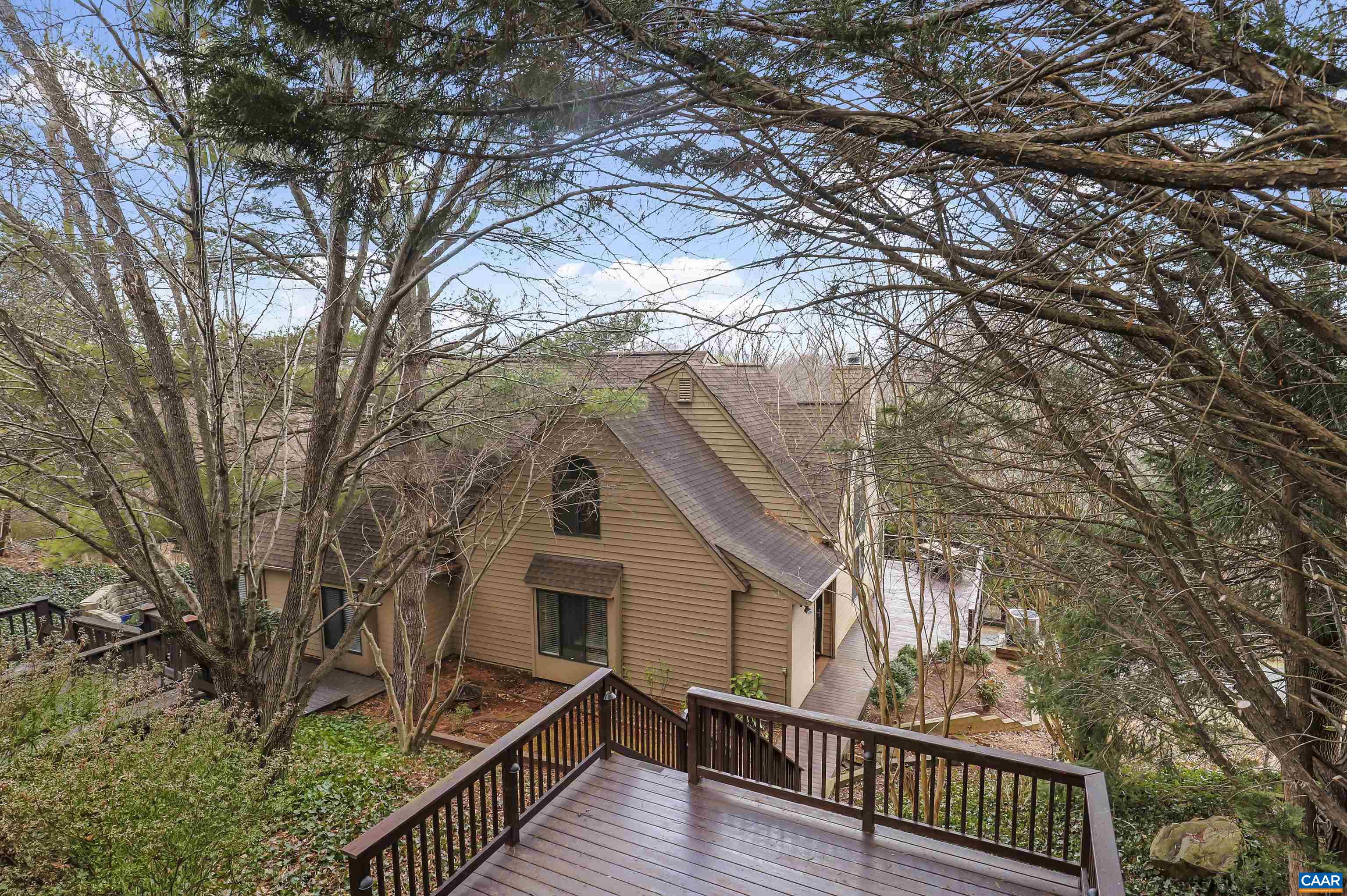1692 ROYAL OAK CT
