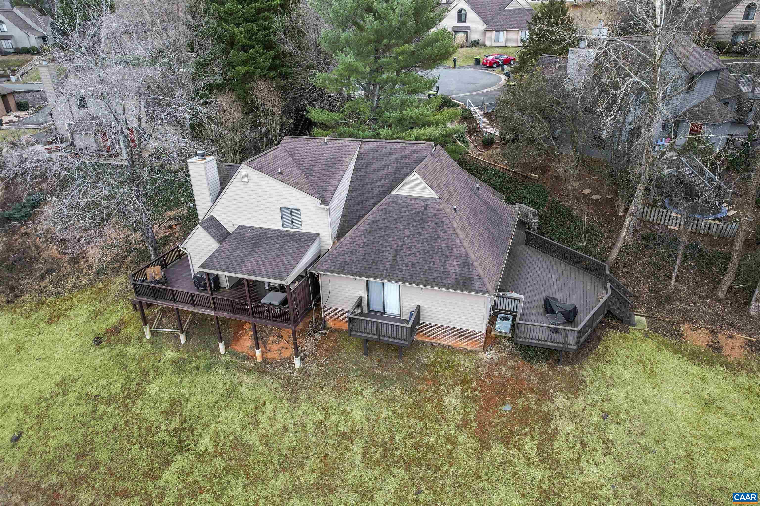 1692 ROYAL OAK CT
