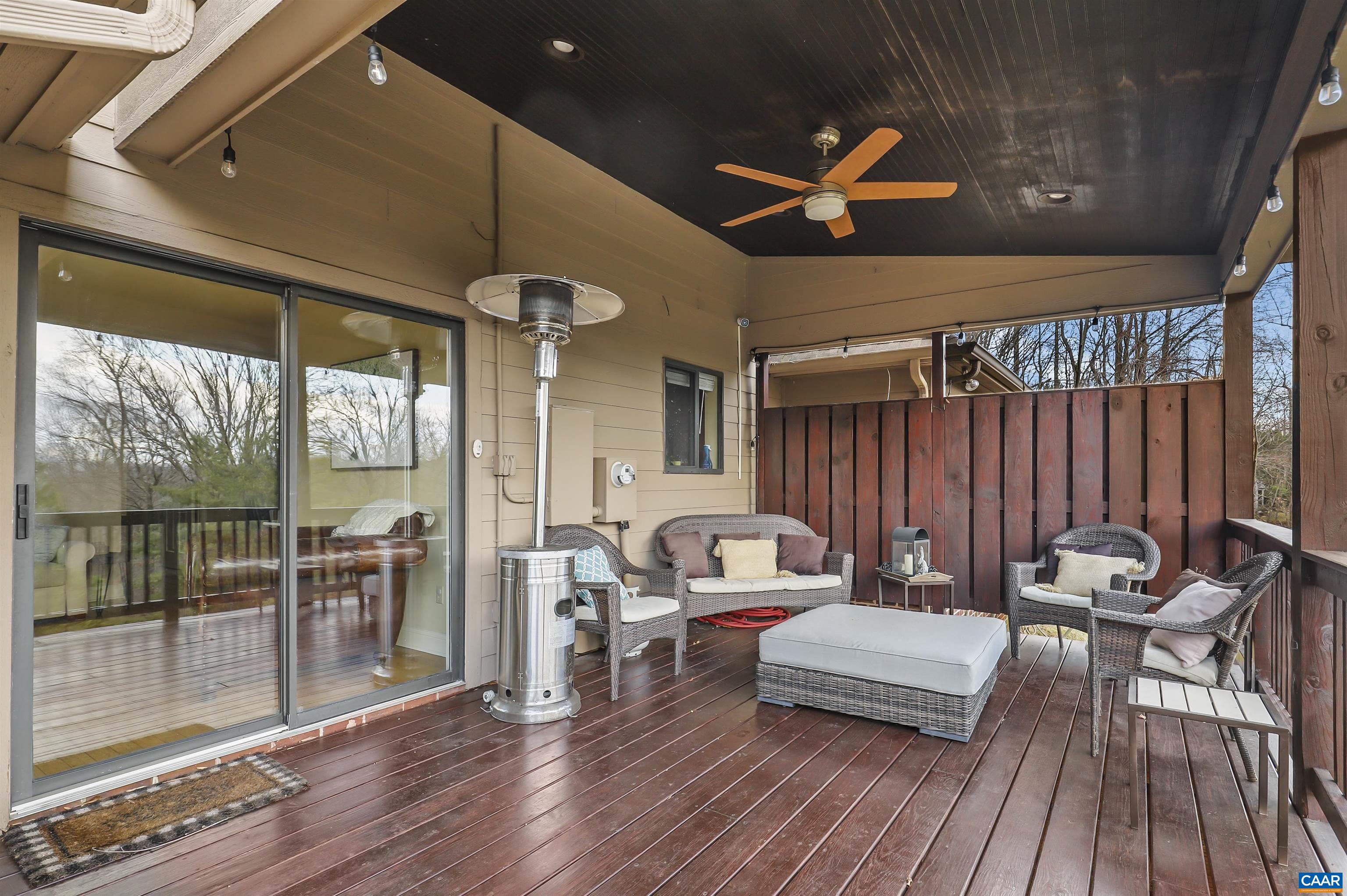 1692 ROYAL OAK CT