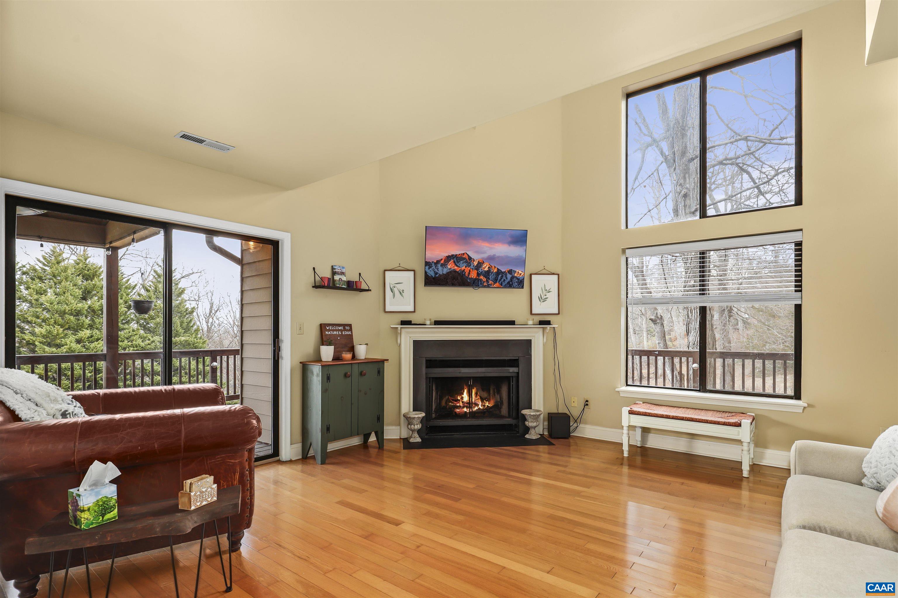 1692 ROYAL OAK CT