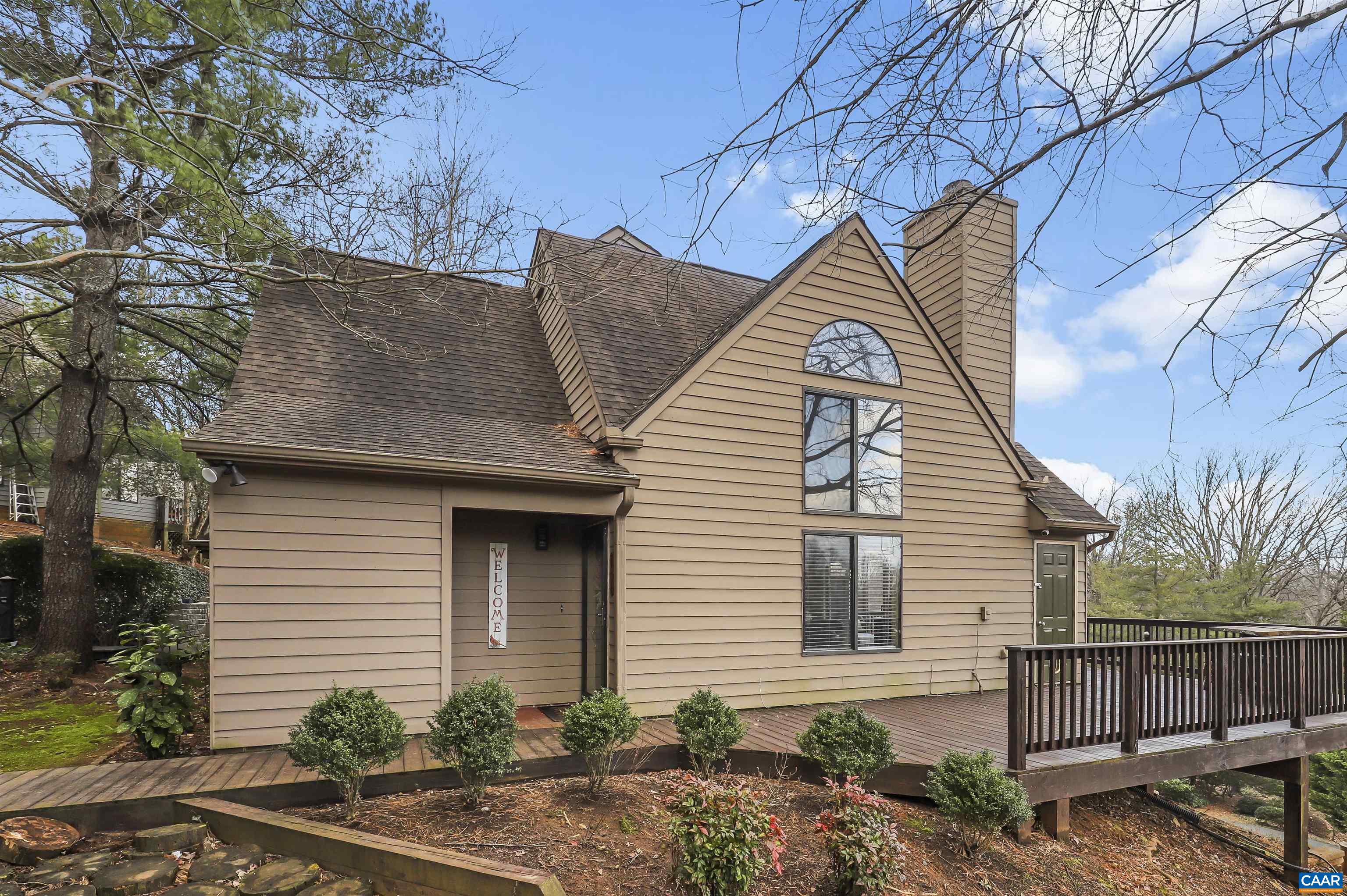 1692 ROYAL OAK CT