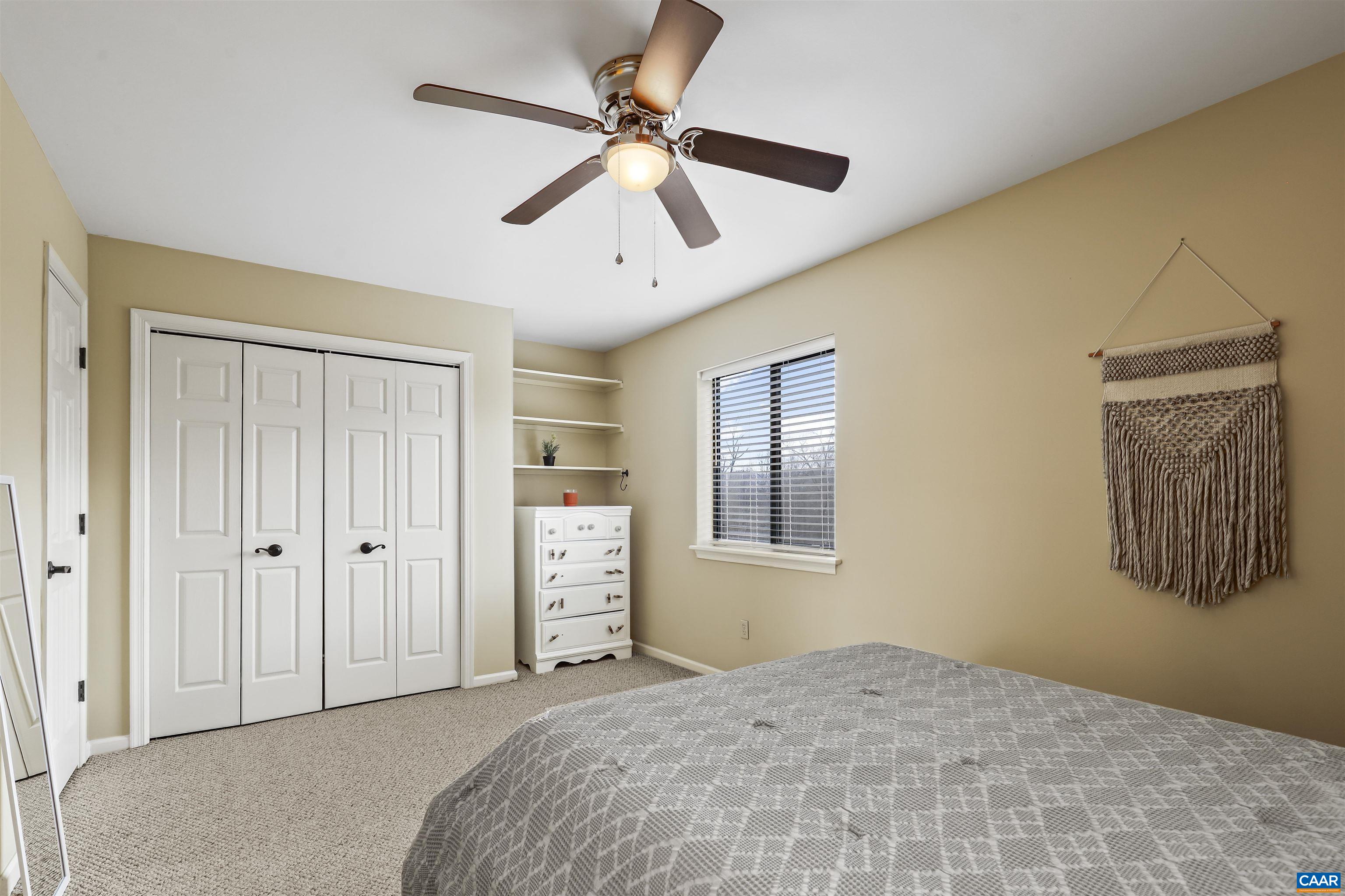 1692 ROYAL OAK CT