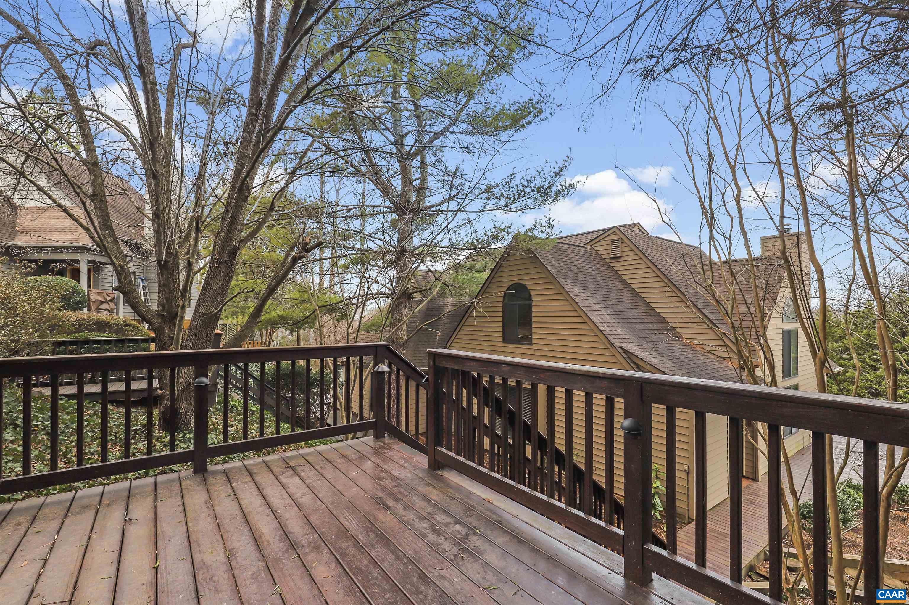 1692 ROYAL OAK CT