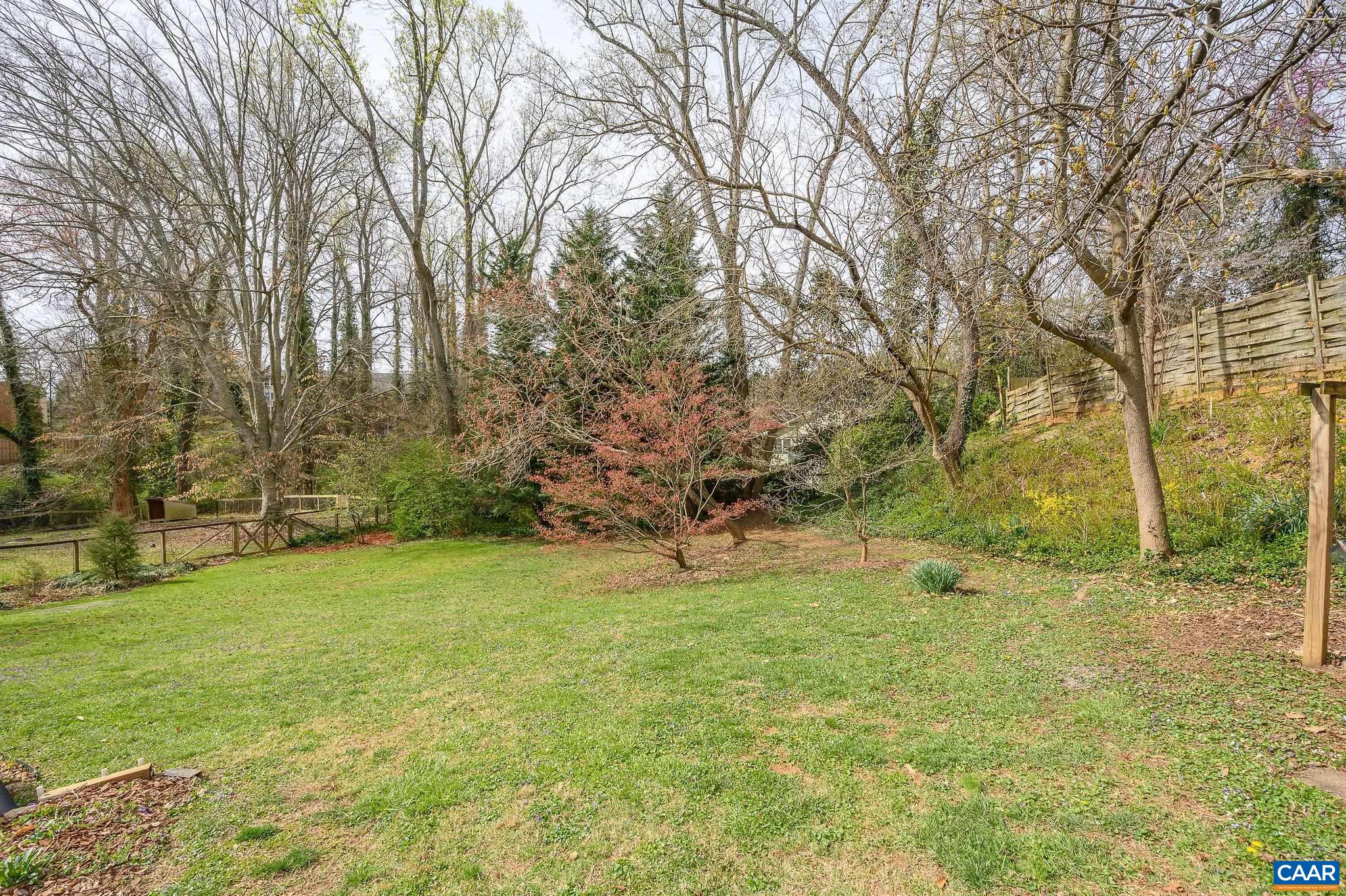 1901 SWANSON DR