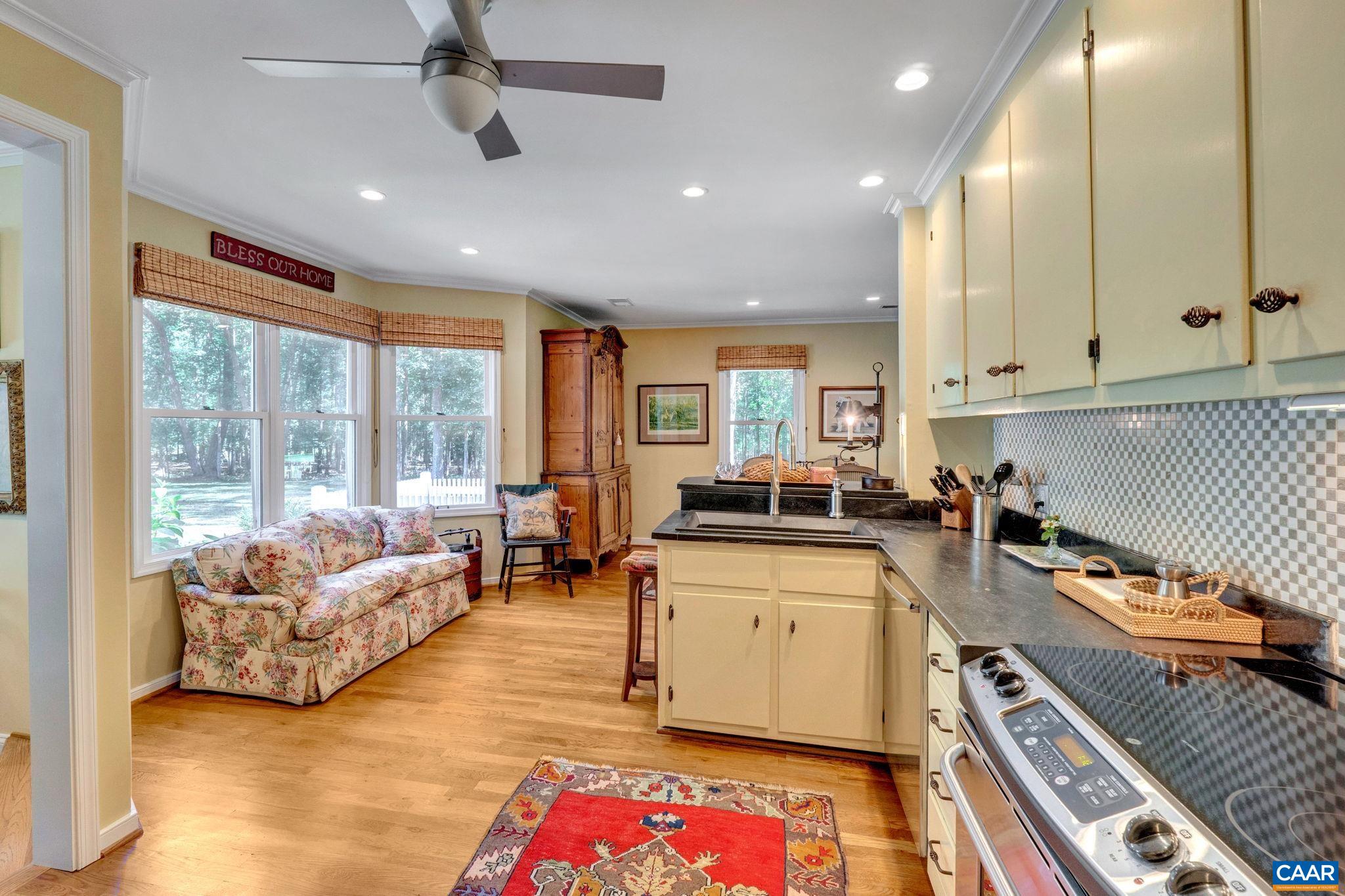 2098 HARRINGTON RD