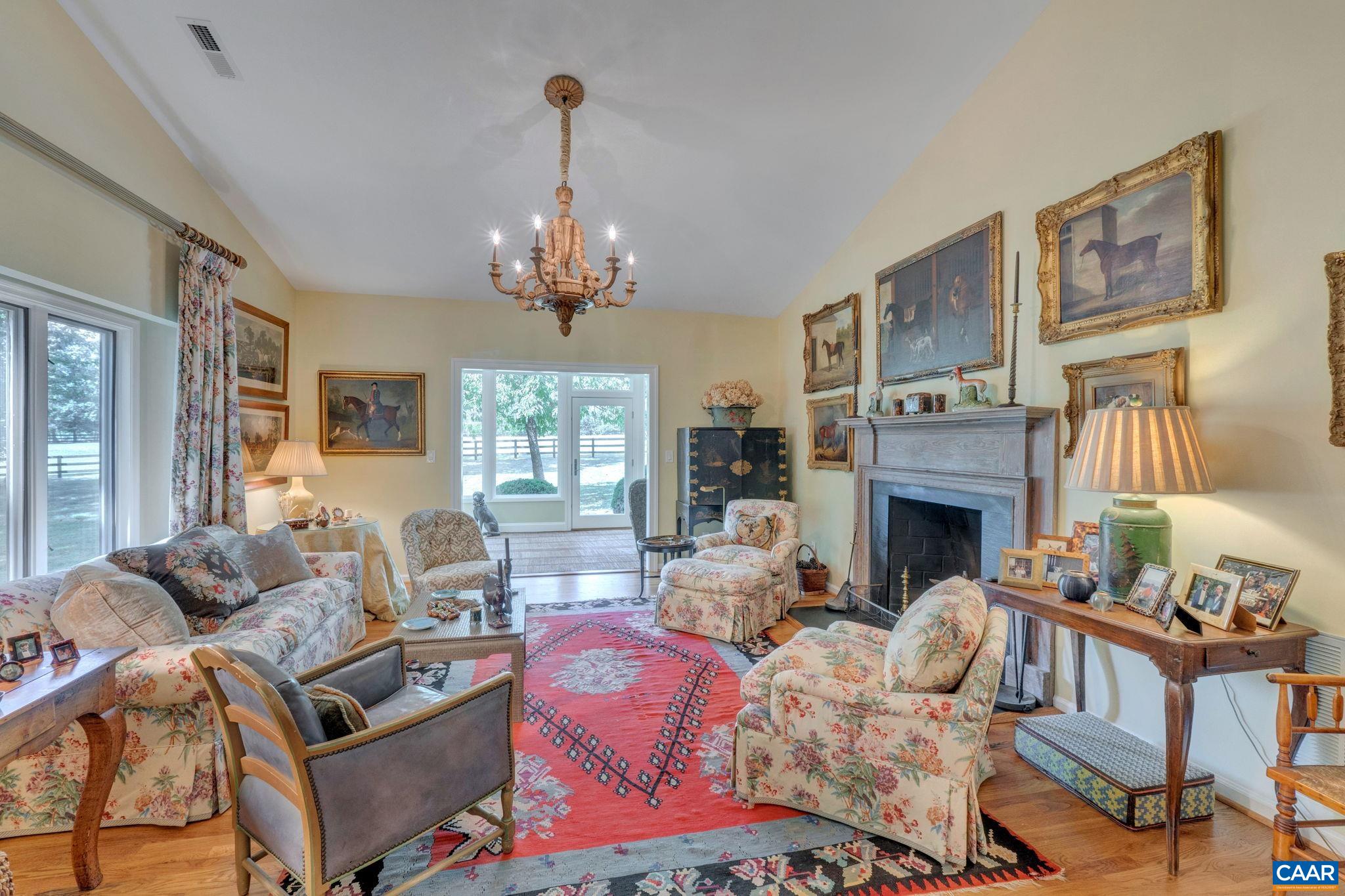 2098 HARRINGTON RD