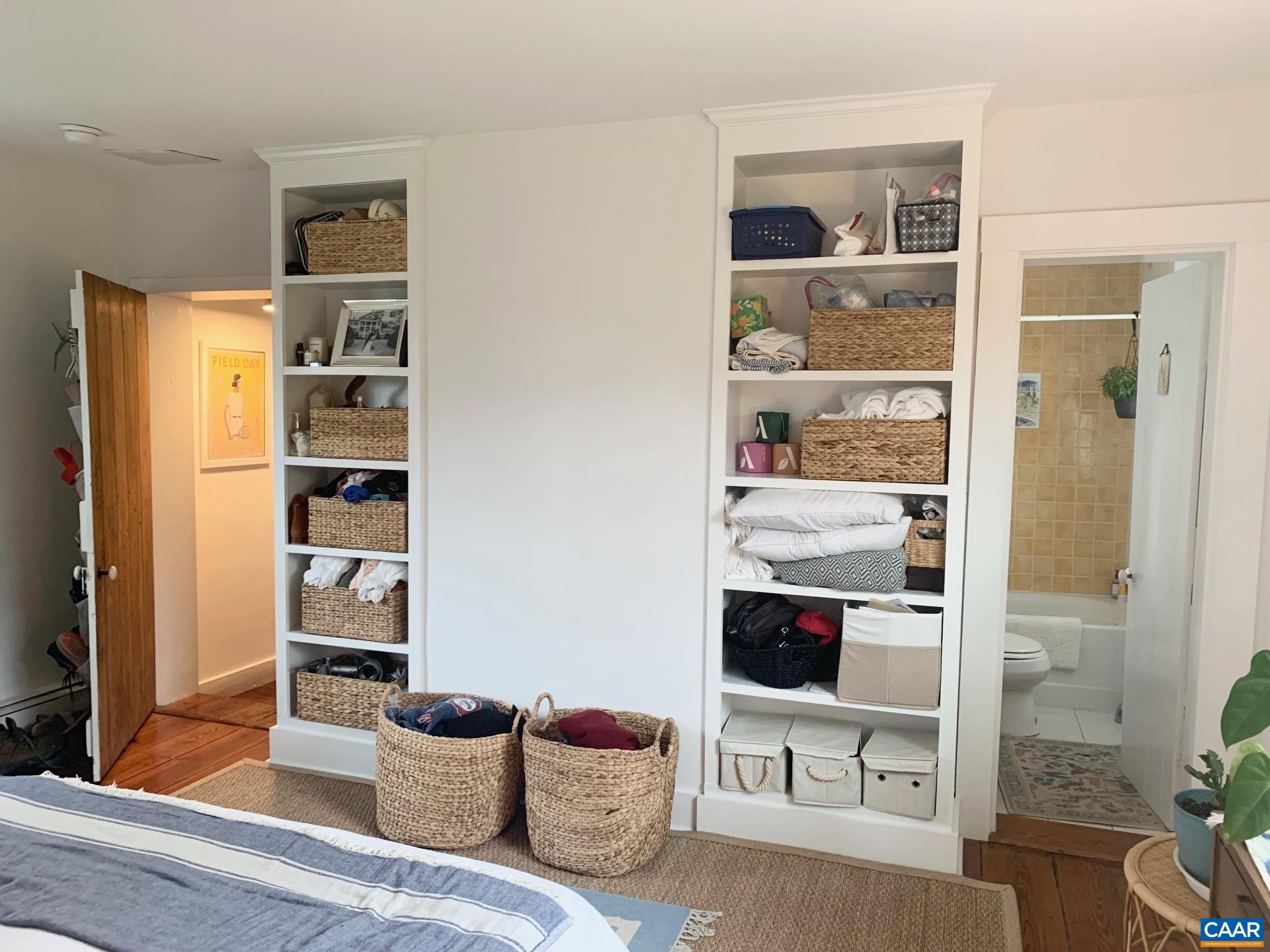 521 N 1ST ST Unit: 1/2
