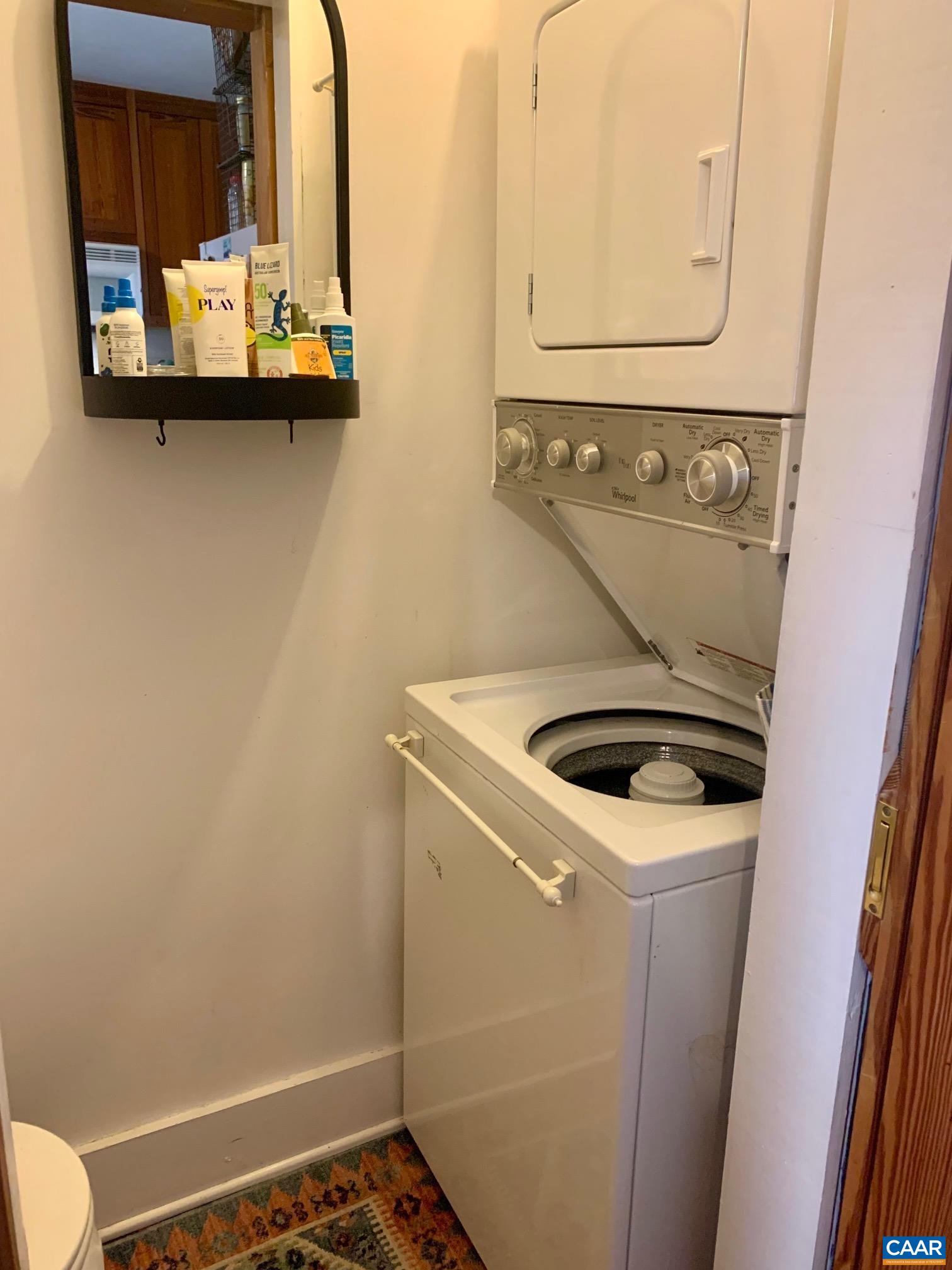 521 N 1ST ST Unit: 1/2