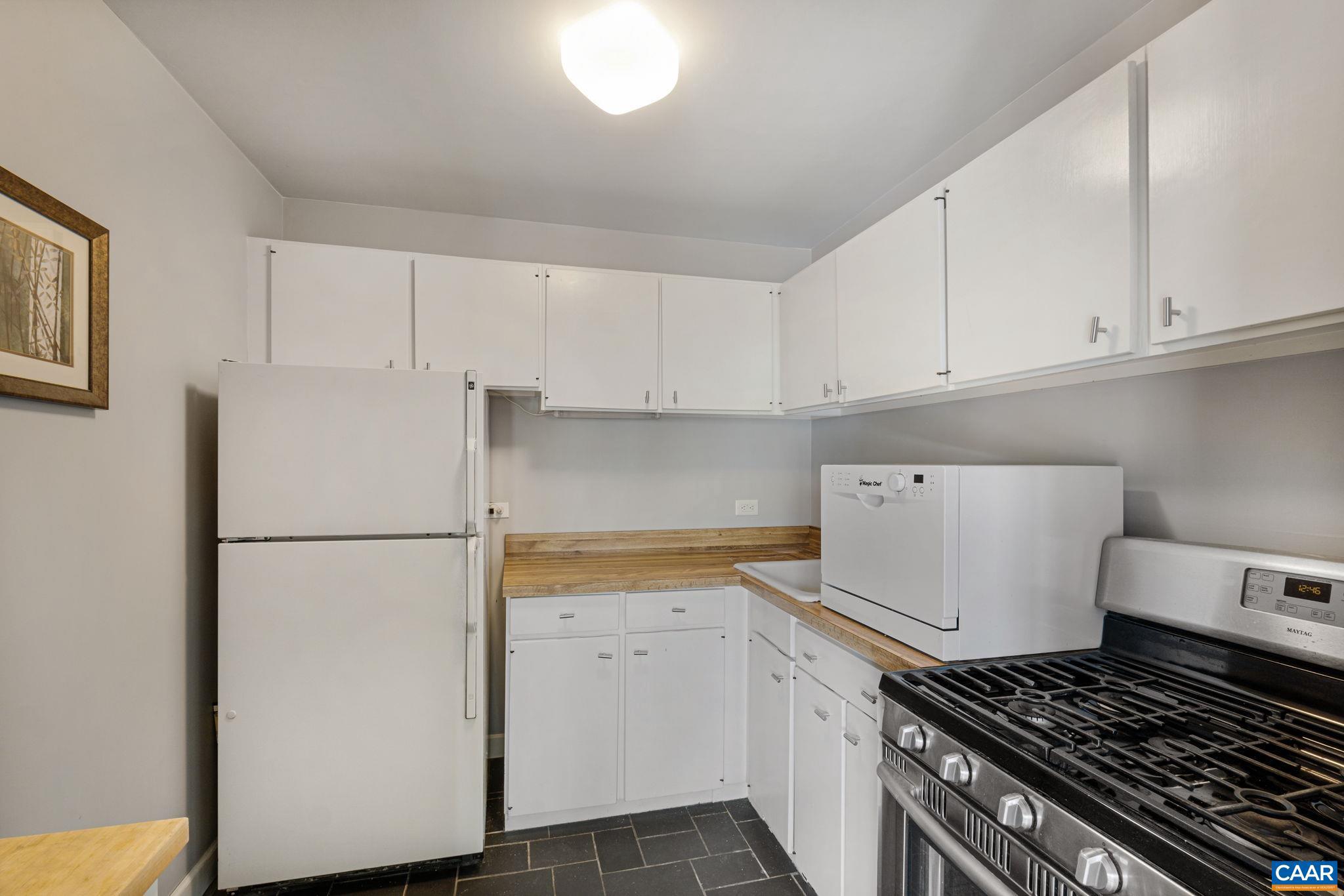 511 1ST ST 309