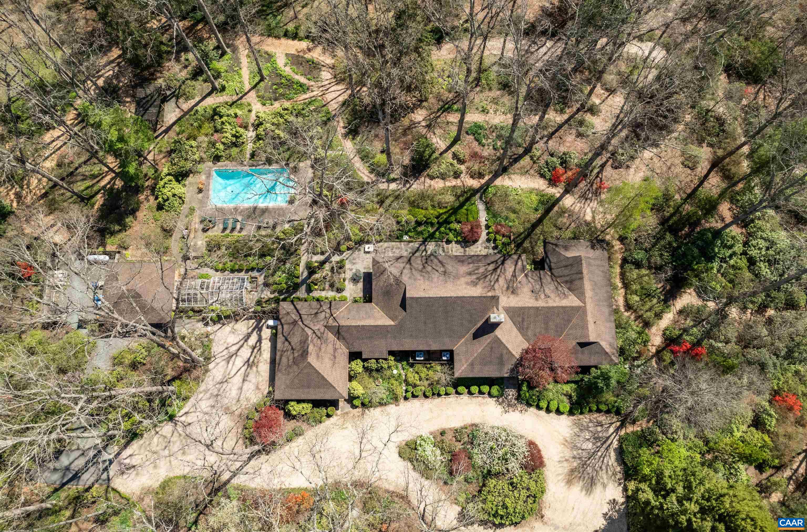 275 W TERRELL RD