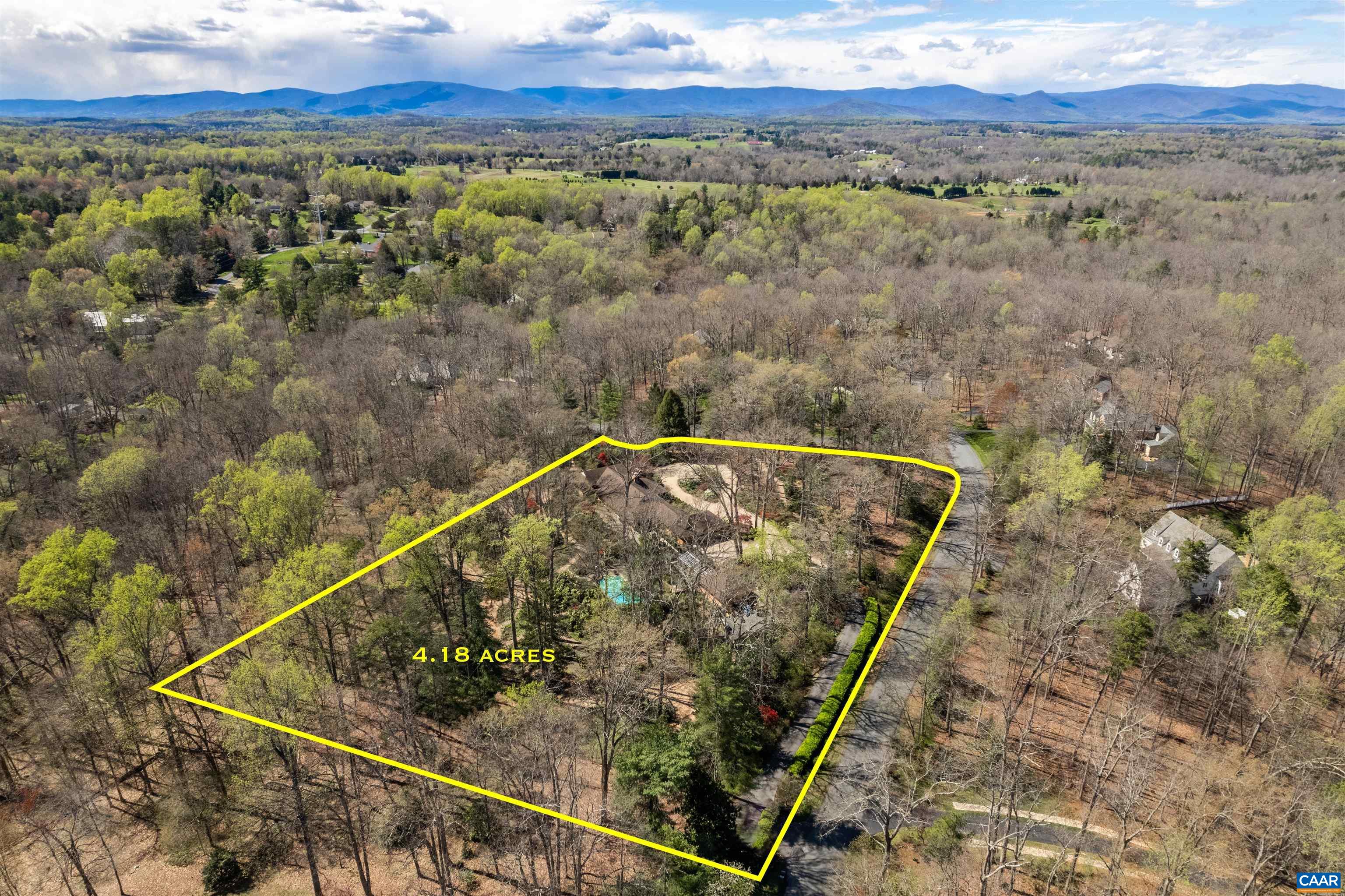 275 W TERRELL RD