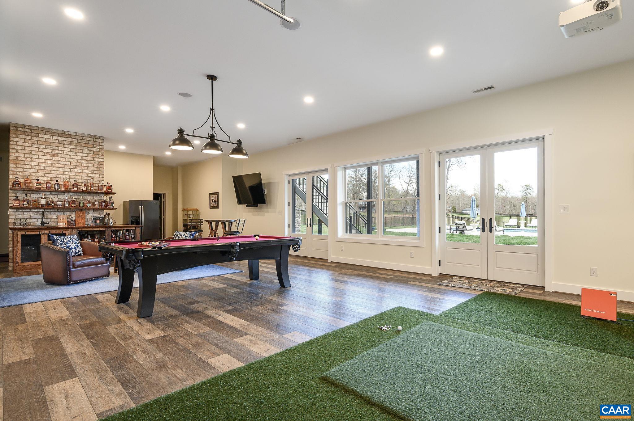 4680 LONGHORN DR