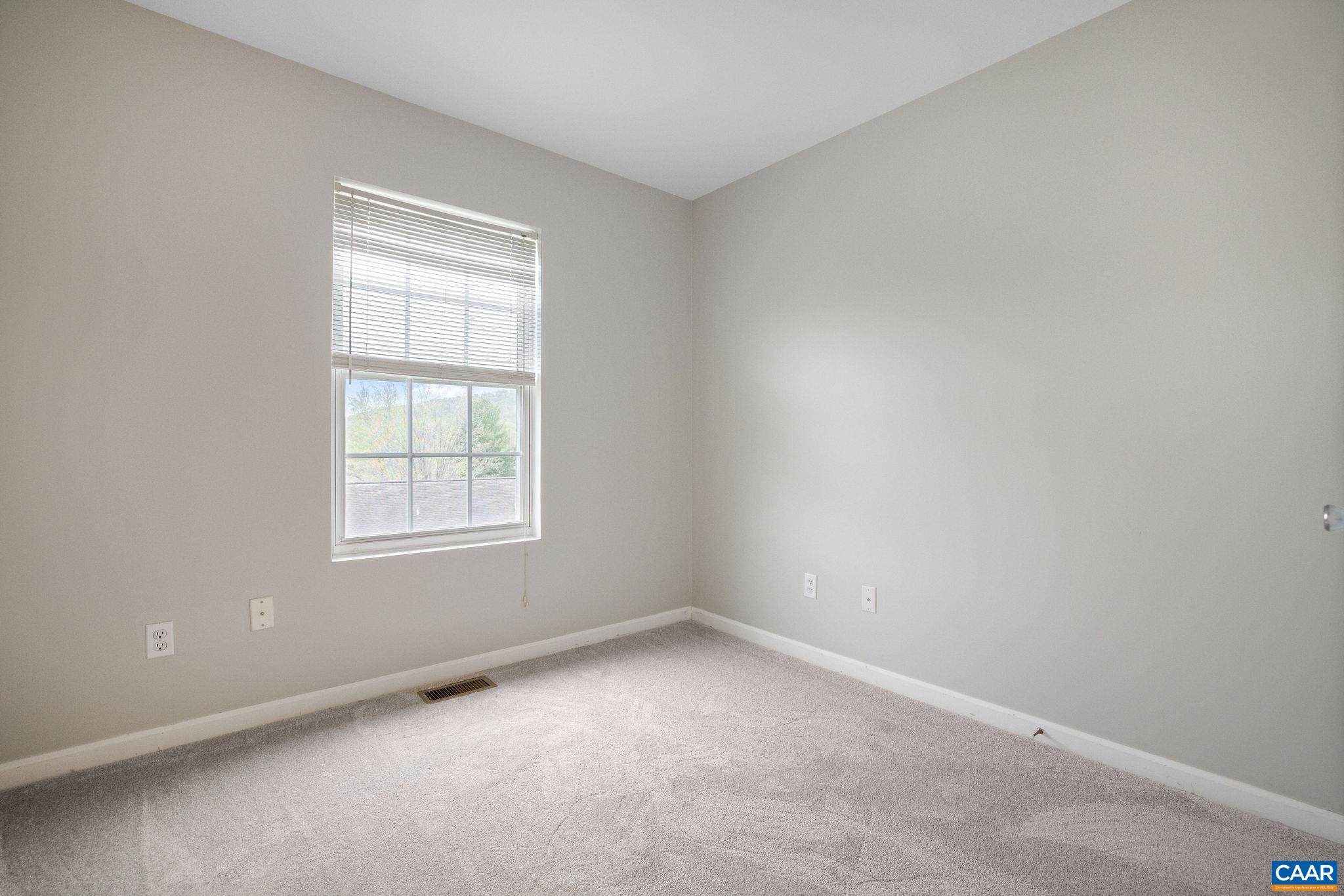 108 WATERBURY CT