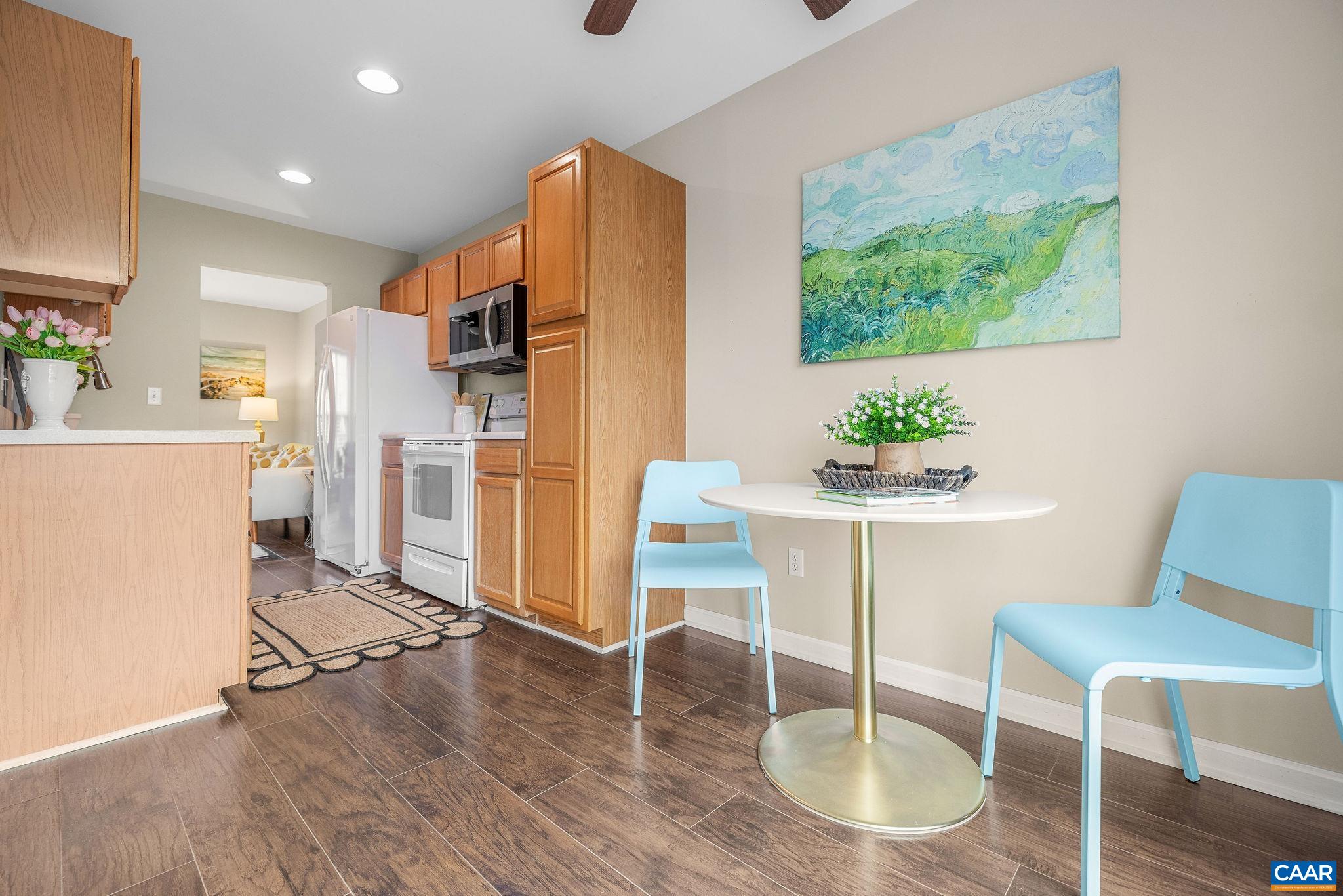 108 WATERBURY CT