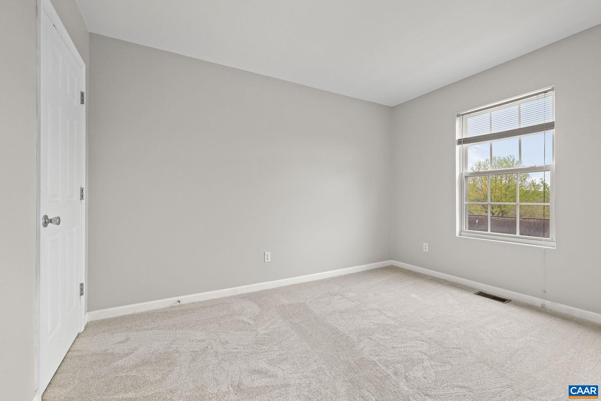 108 WATERBURY CT